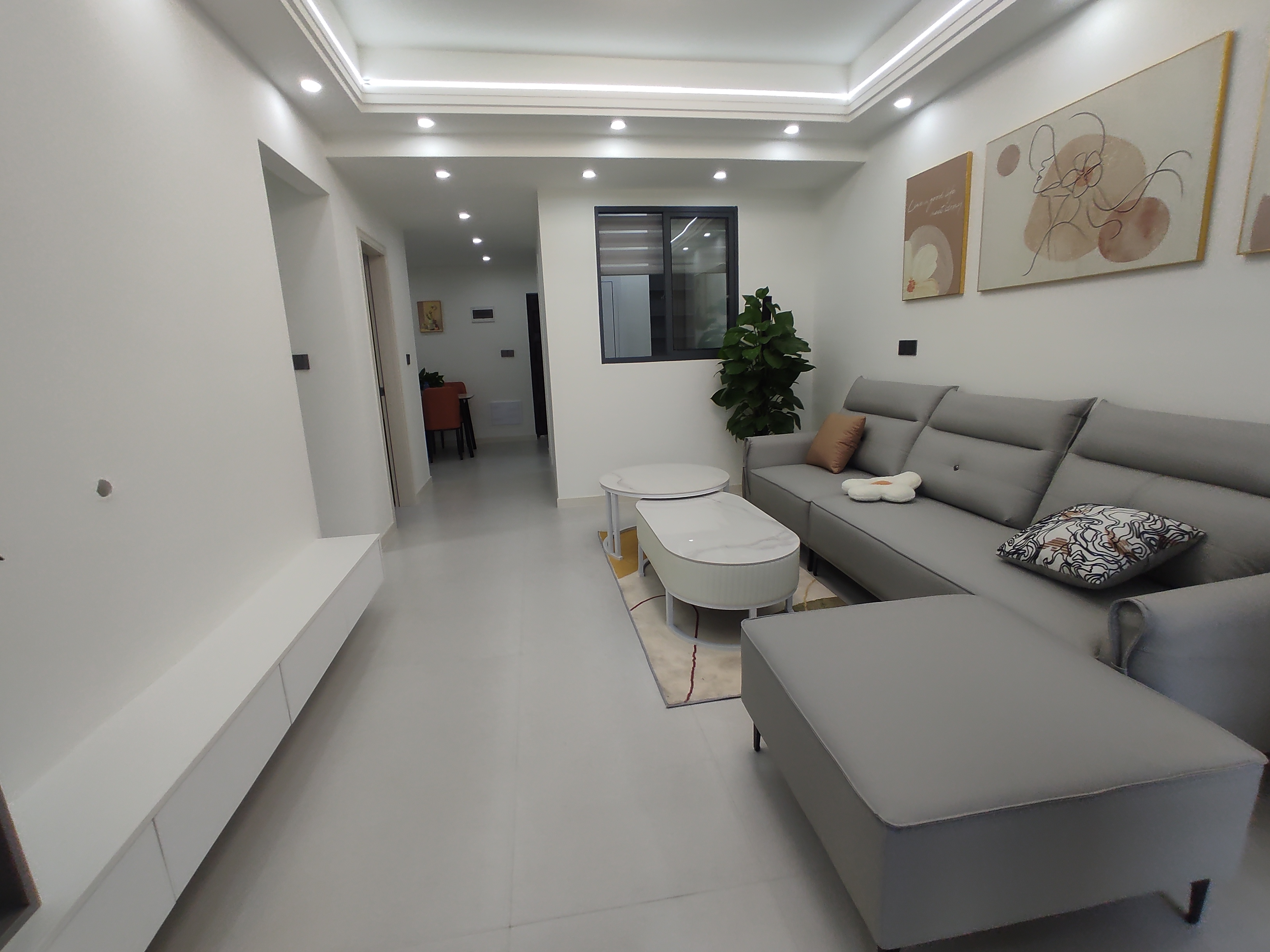 紫润尚城.全新装修三房.证件满二.看房方便