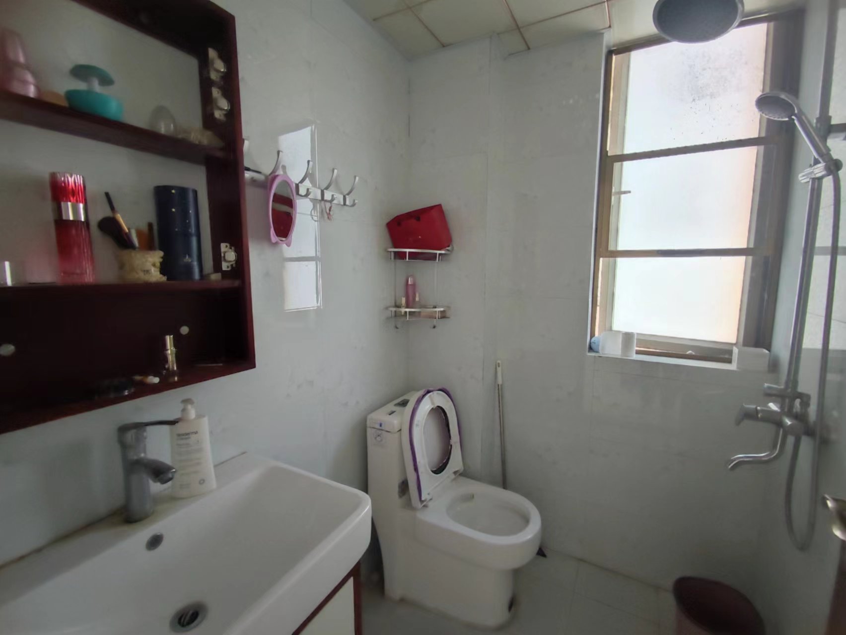 南国明珠精装三房中间楼层看房方便