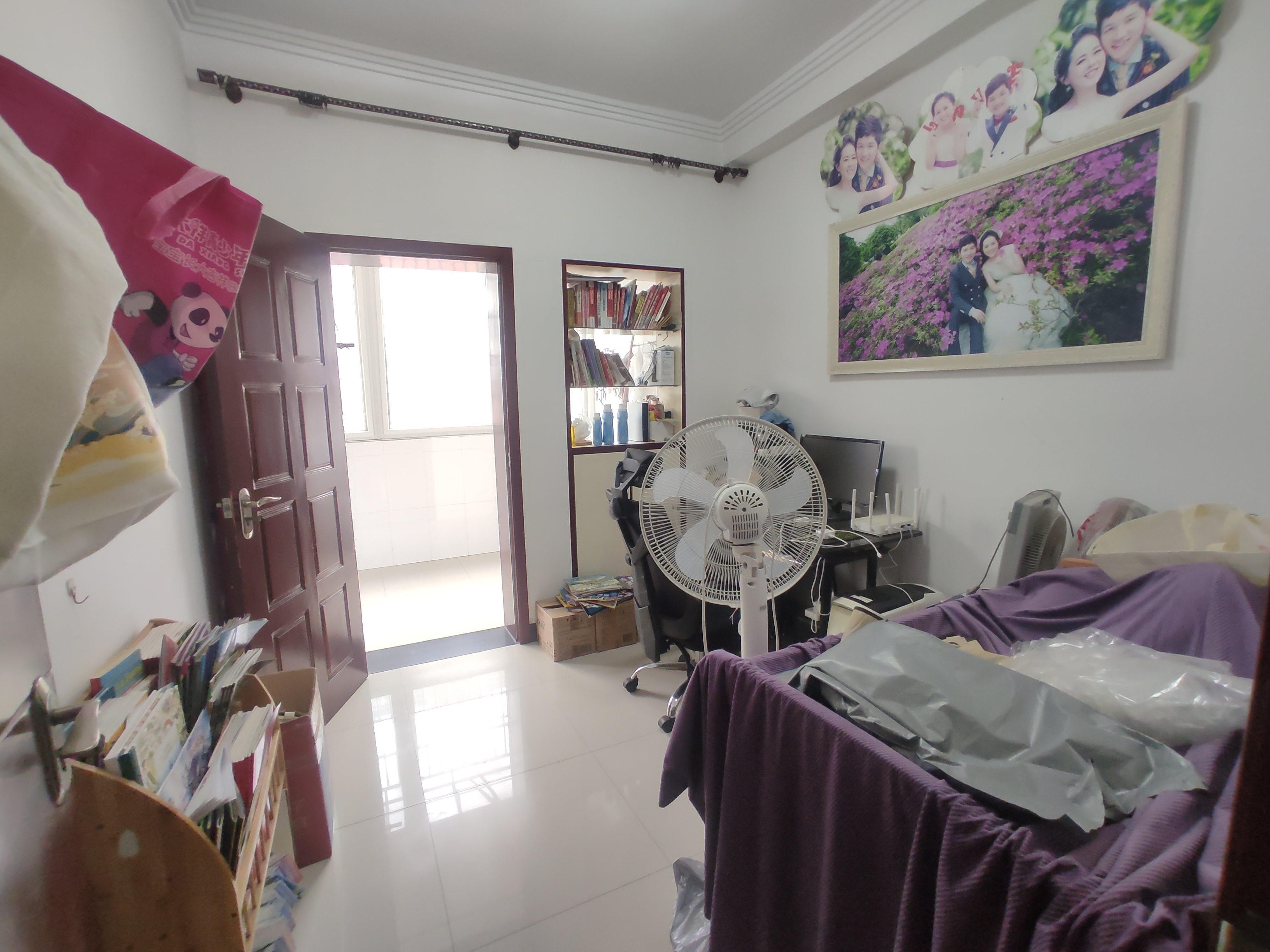 骏马雅苑.精装三房两卫.小区有出场好停车.证件满二.看房方便