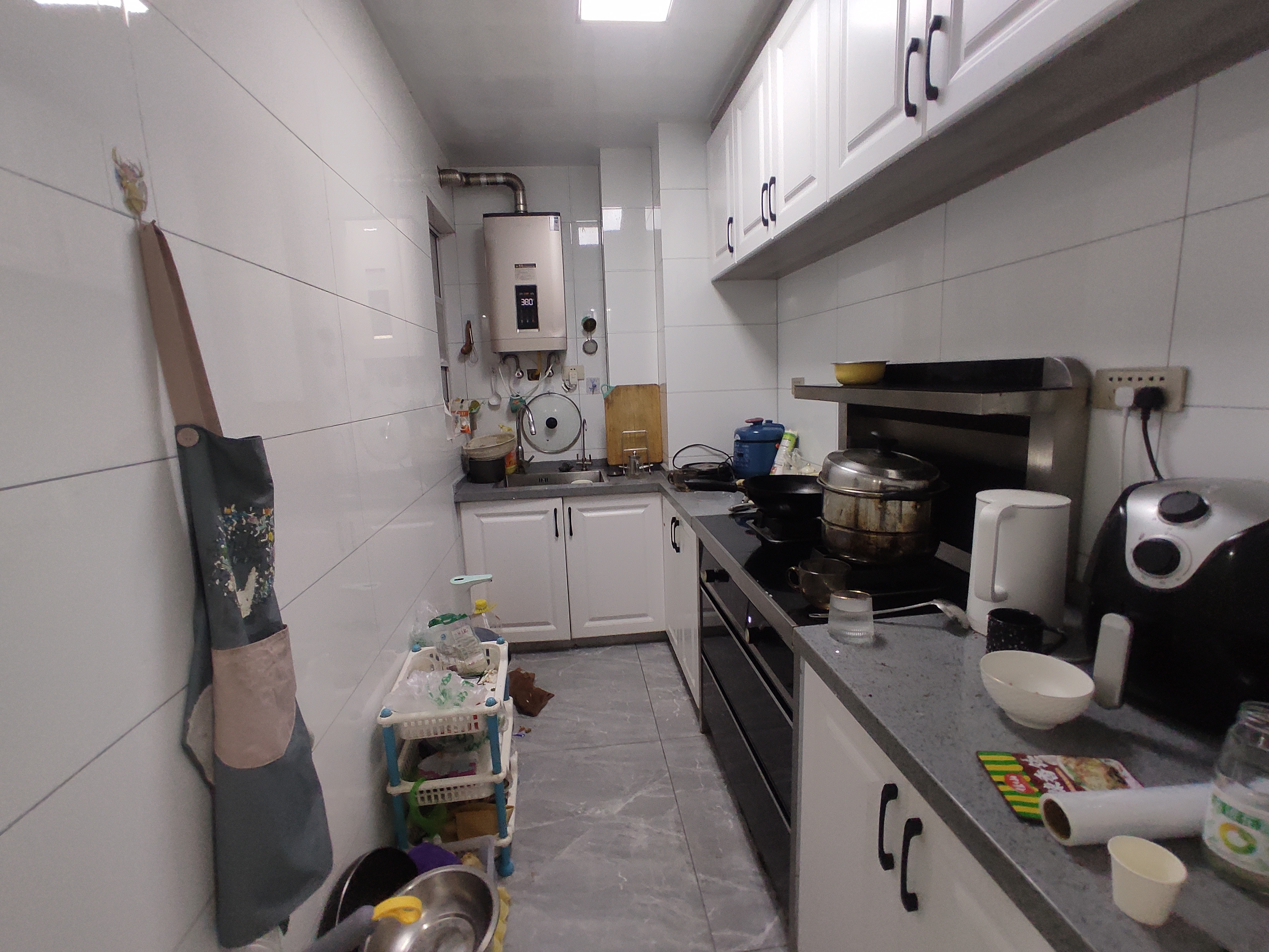 满庭春.精装三房房子才装了三年.证件满二.看房约