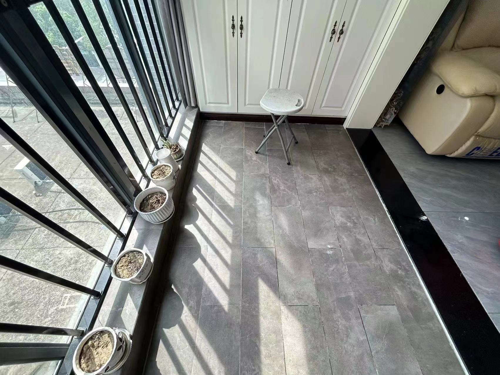 和合一期精装二房领包入住全屋地暖证满2