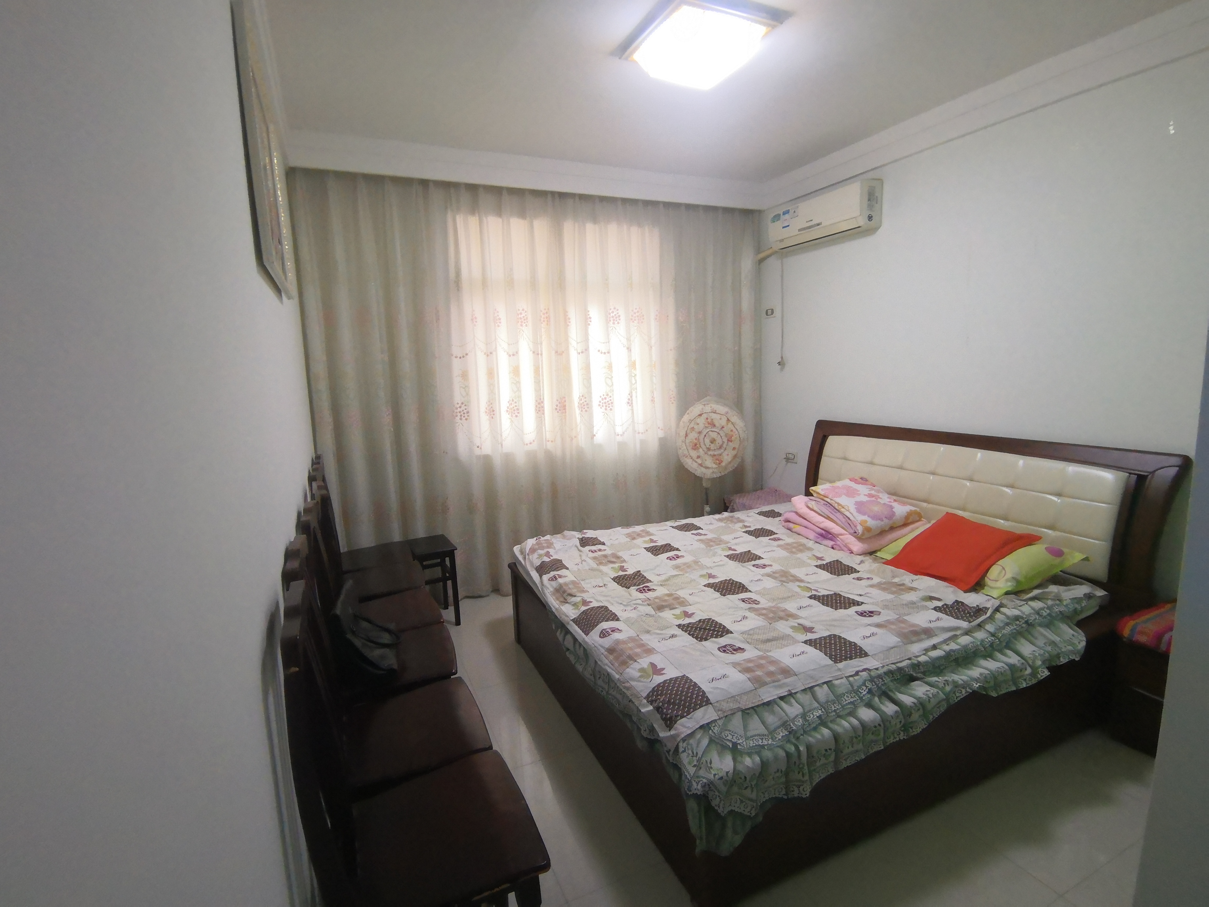 富华影苑环球旁边精装三房住倒方便地段不消说的