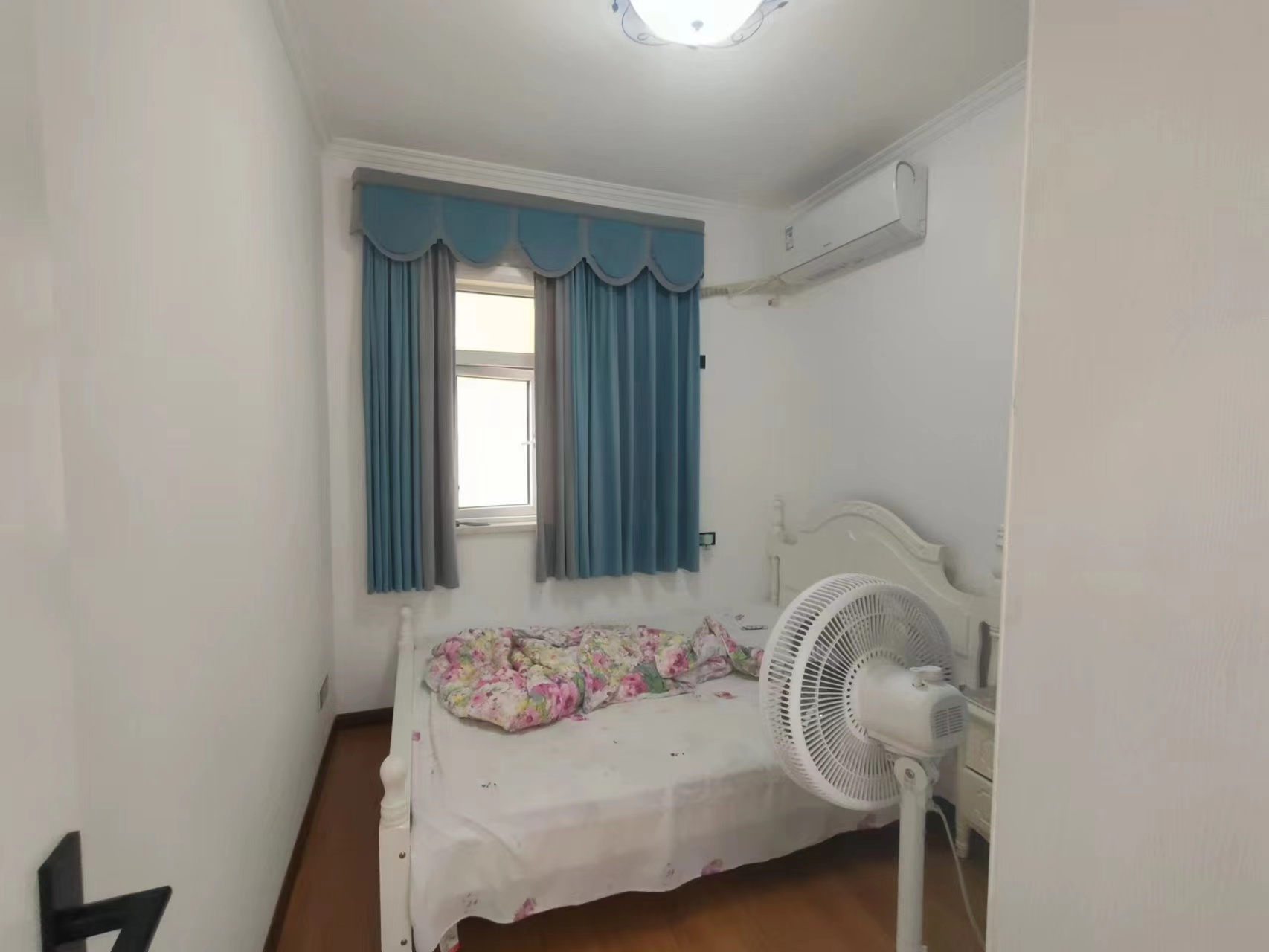 和合国际五期精装三房中间楼层看房方便