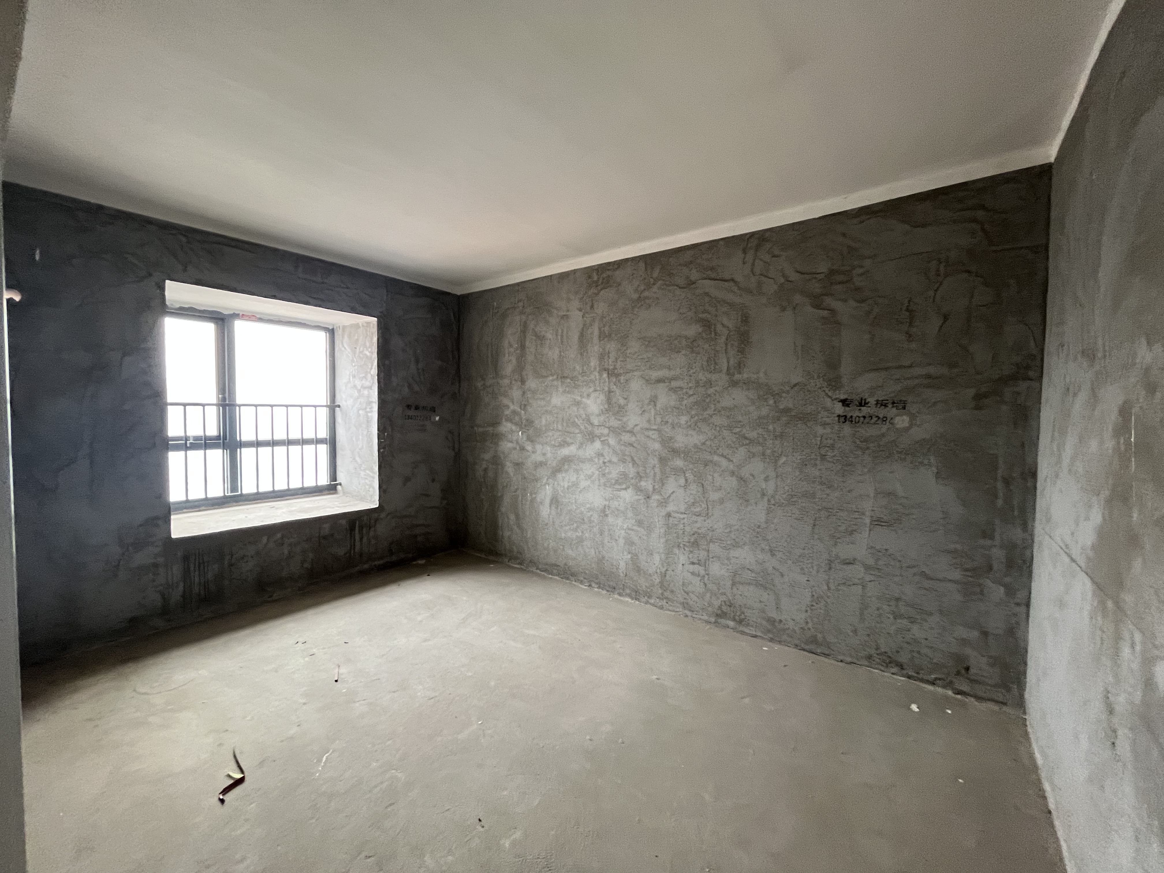 森林国际薛晓正对面站阳台目送式中间楼层看房方便