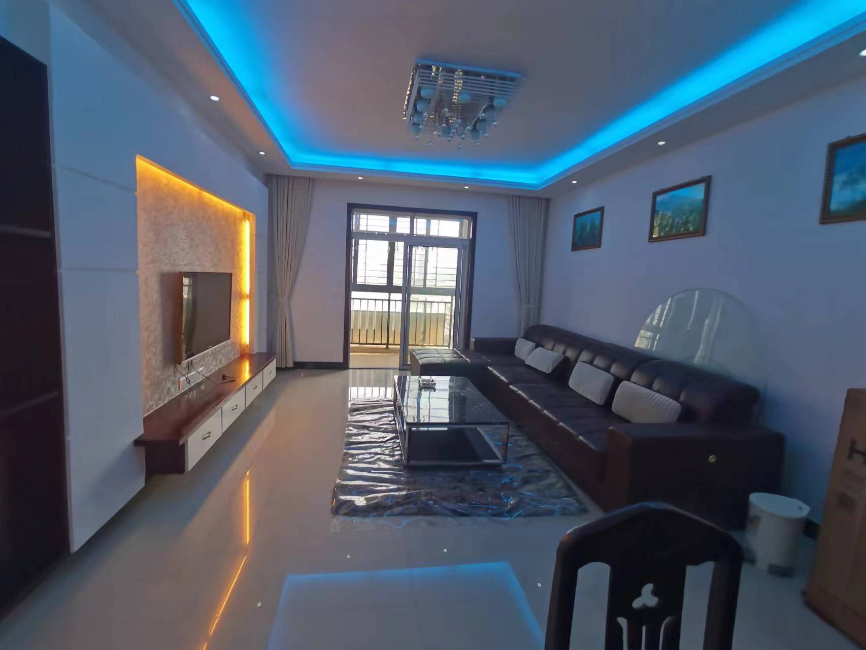 水云间精装大三房楼层好采光好安静