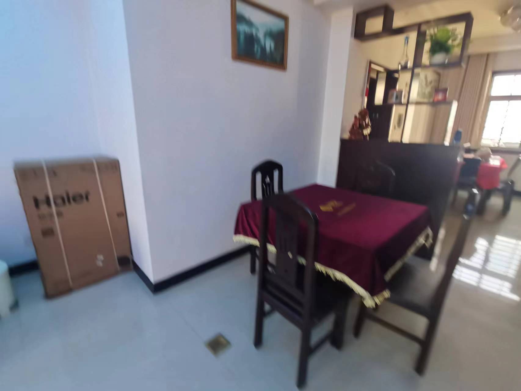 水云间精装大三房楼层好采光好安静