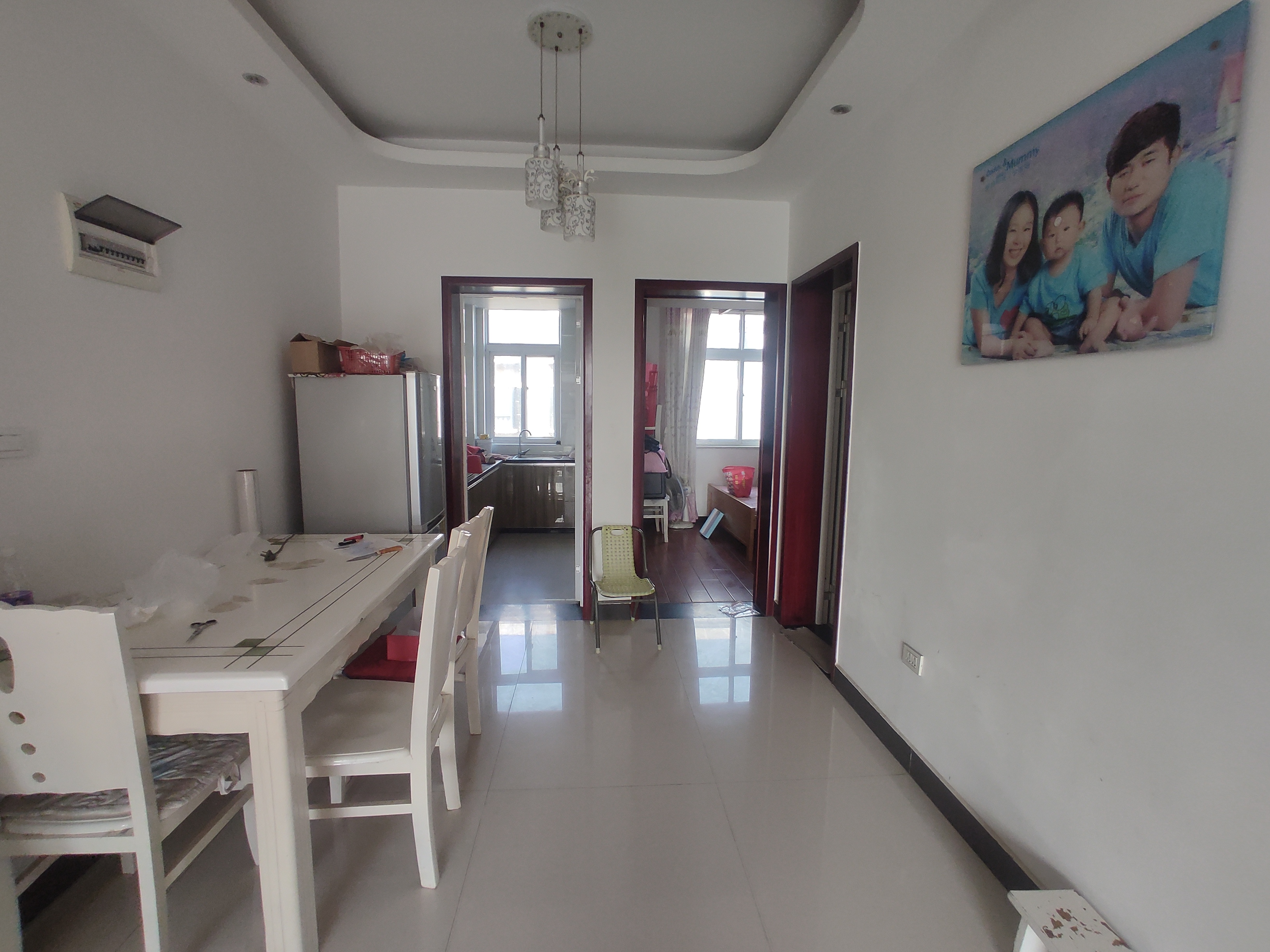 沔阳洲花园.新生街晓雪旁.步梯5楼.小区有出场好停车.看房方便