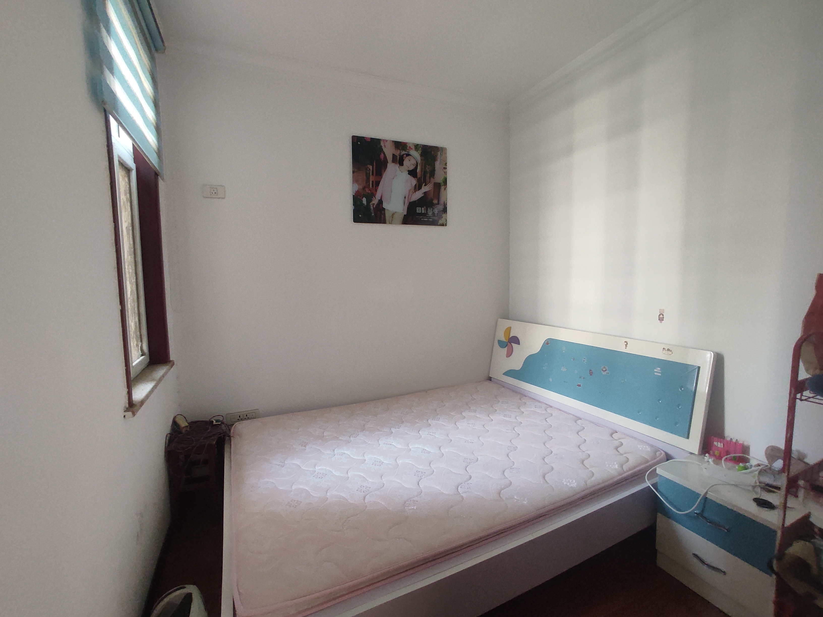 沔阳洲花园.新生街晓雪旁.步梯5楼.小区有出场好停车.看房方便