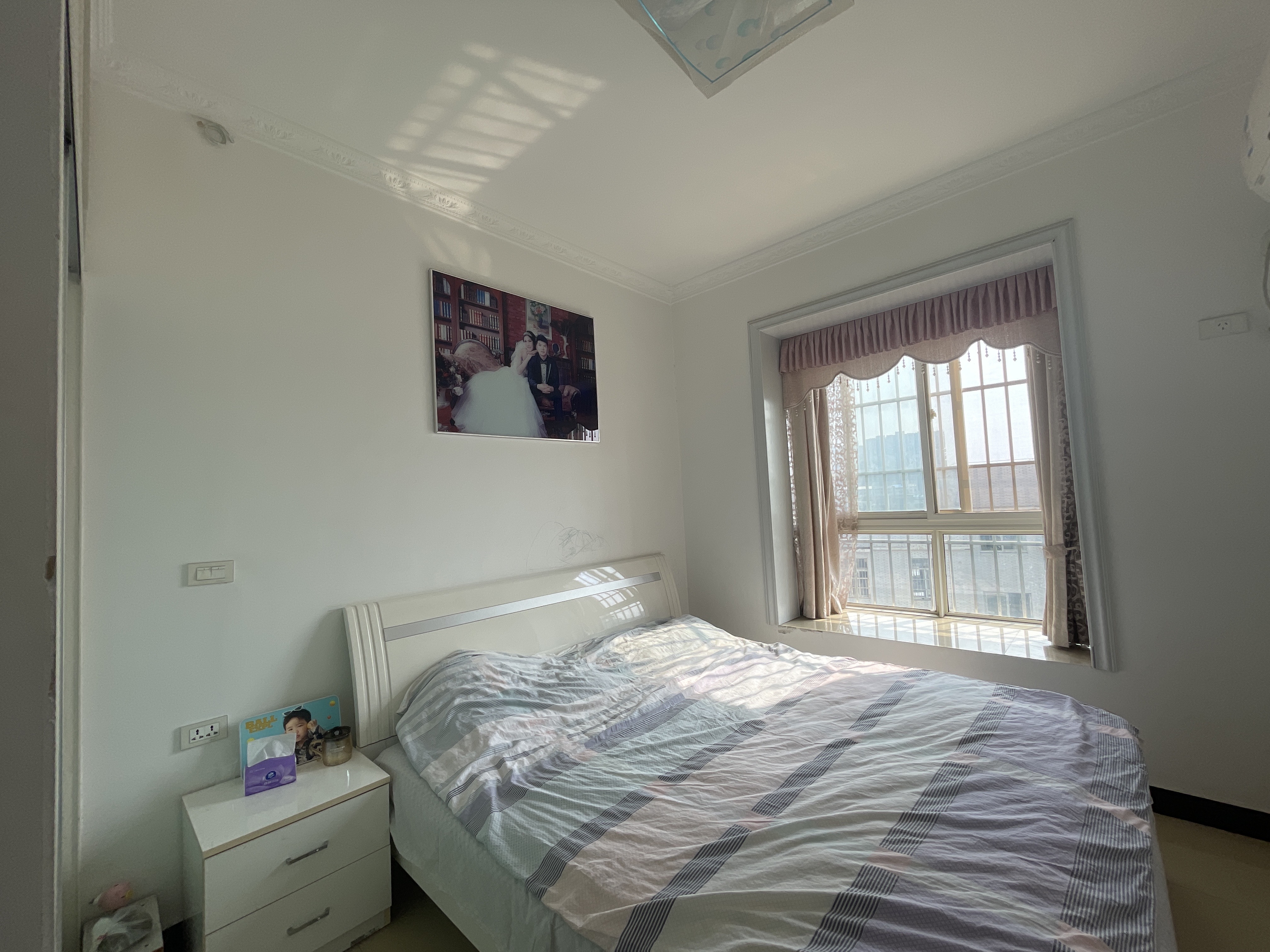 凤凰城圆电梯小高层户型方正朝南有大阳台公摊低没遮挡