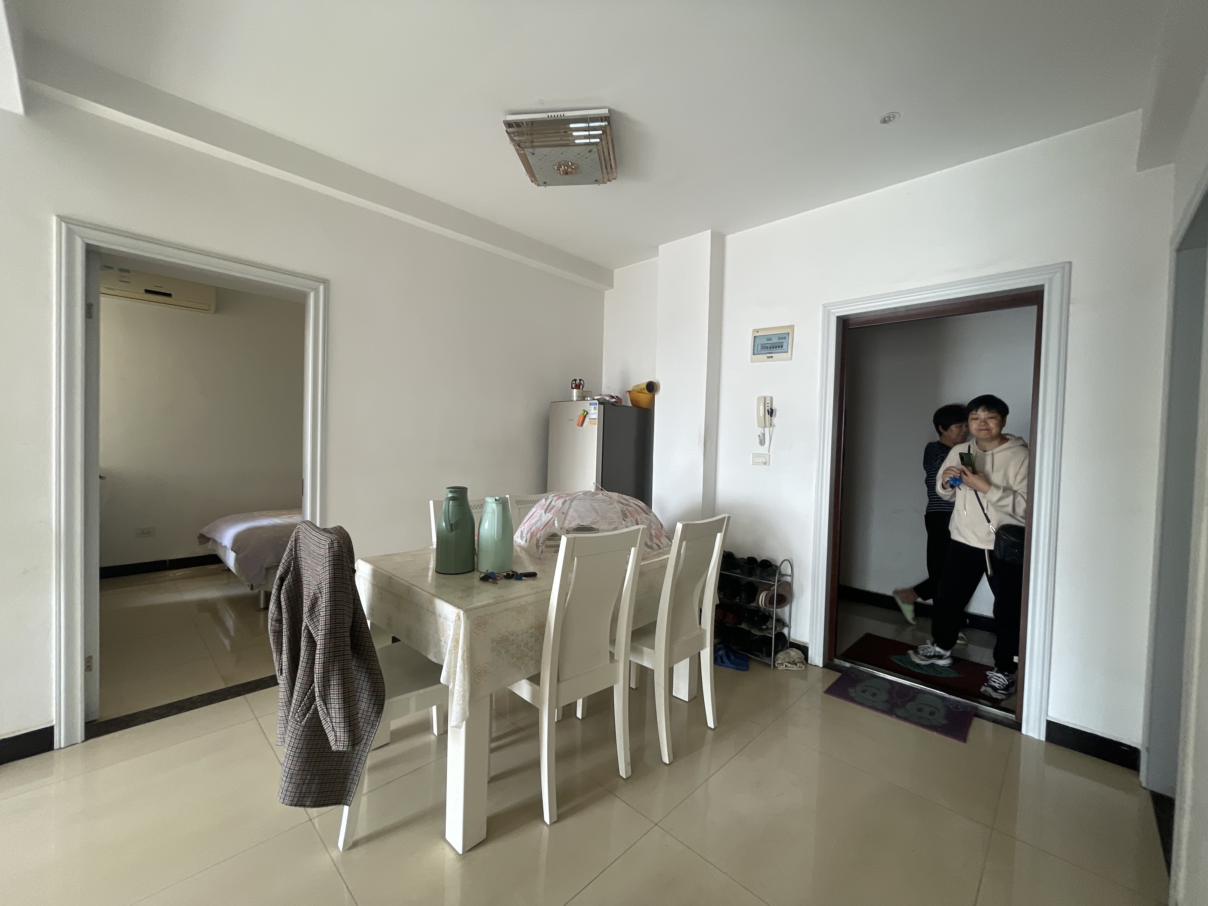 凤凰城圆电梯小高层户型方正朝南有大阳台公摊低没遮挡