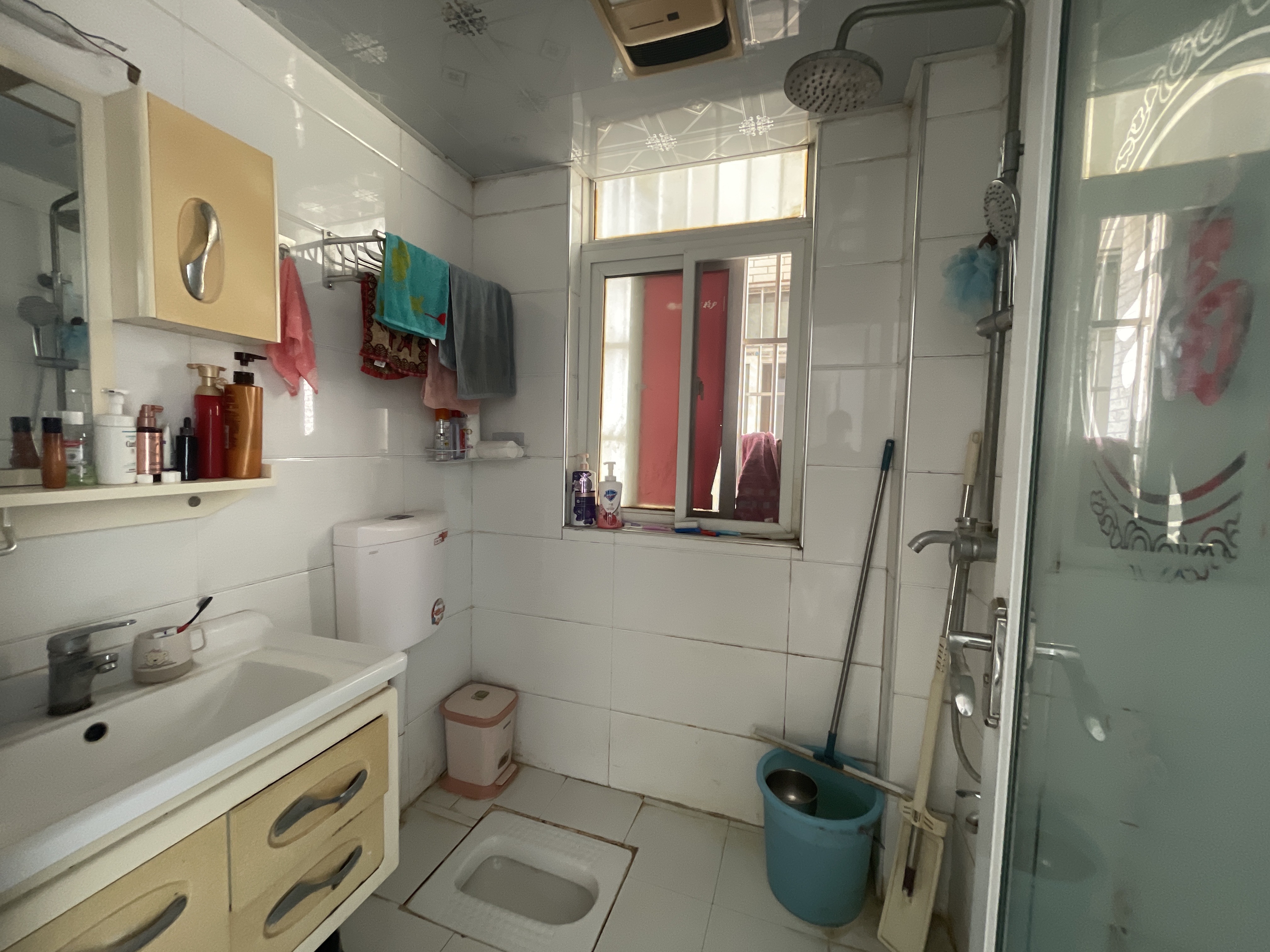 凤凰城圆电梯小高层户型方正朝南有大阳台公摊低没遮挡