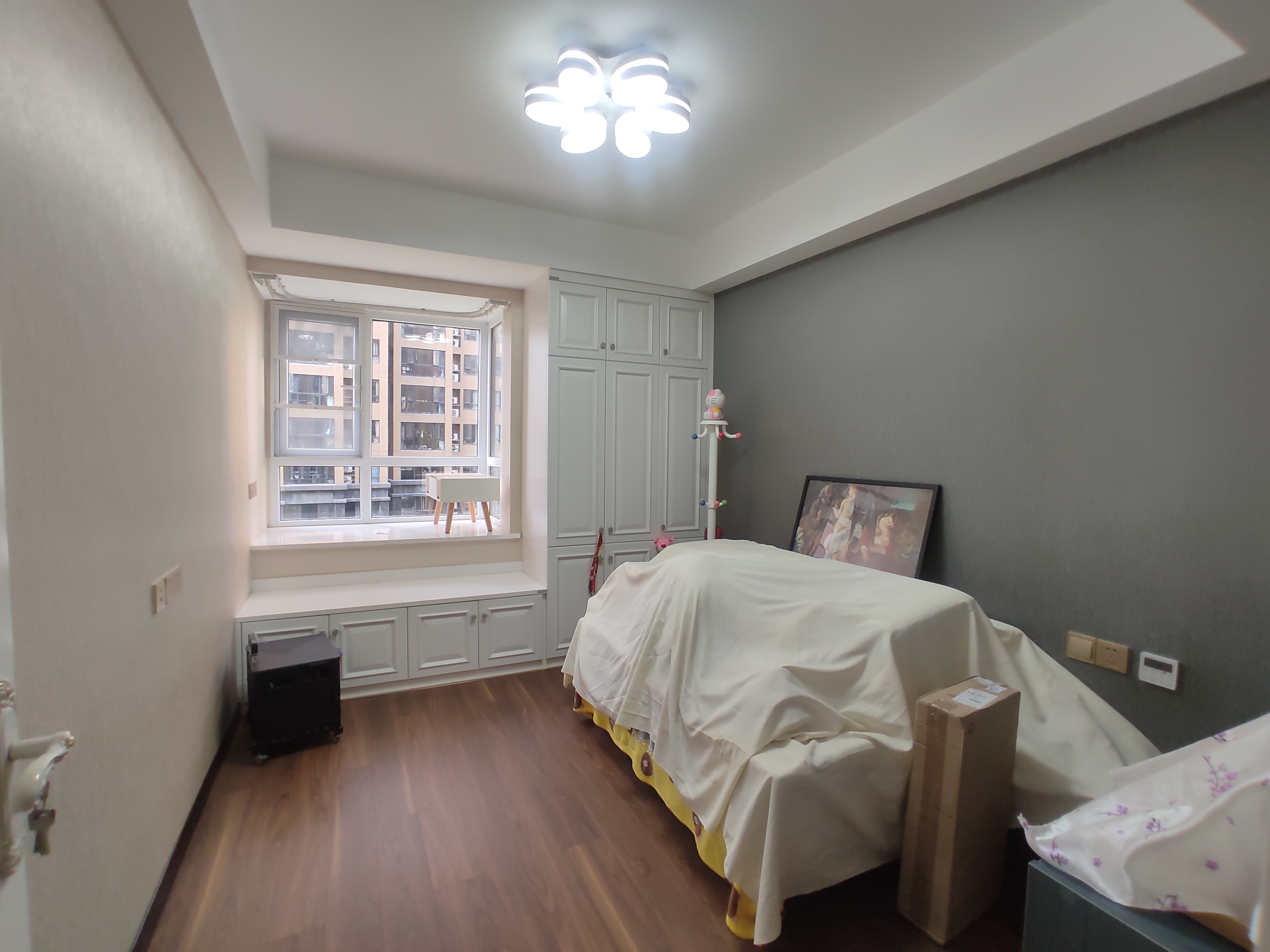 沔阳公馆.全屋品牌定制.房子成色新.证件满二.带车位88万