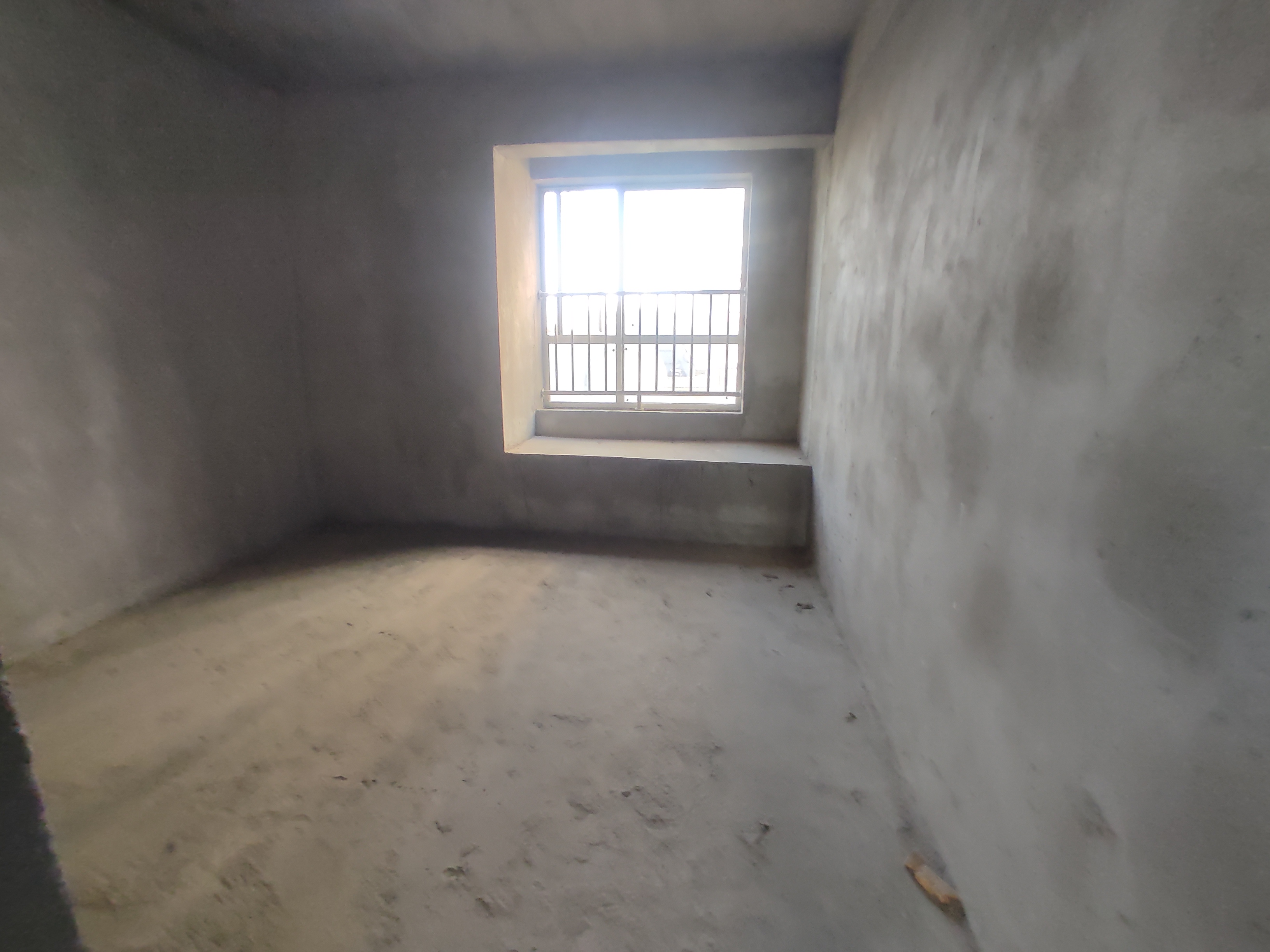 领秀城.人车分流小区.环境好.买房送车位.证件满二.看房方便