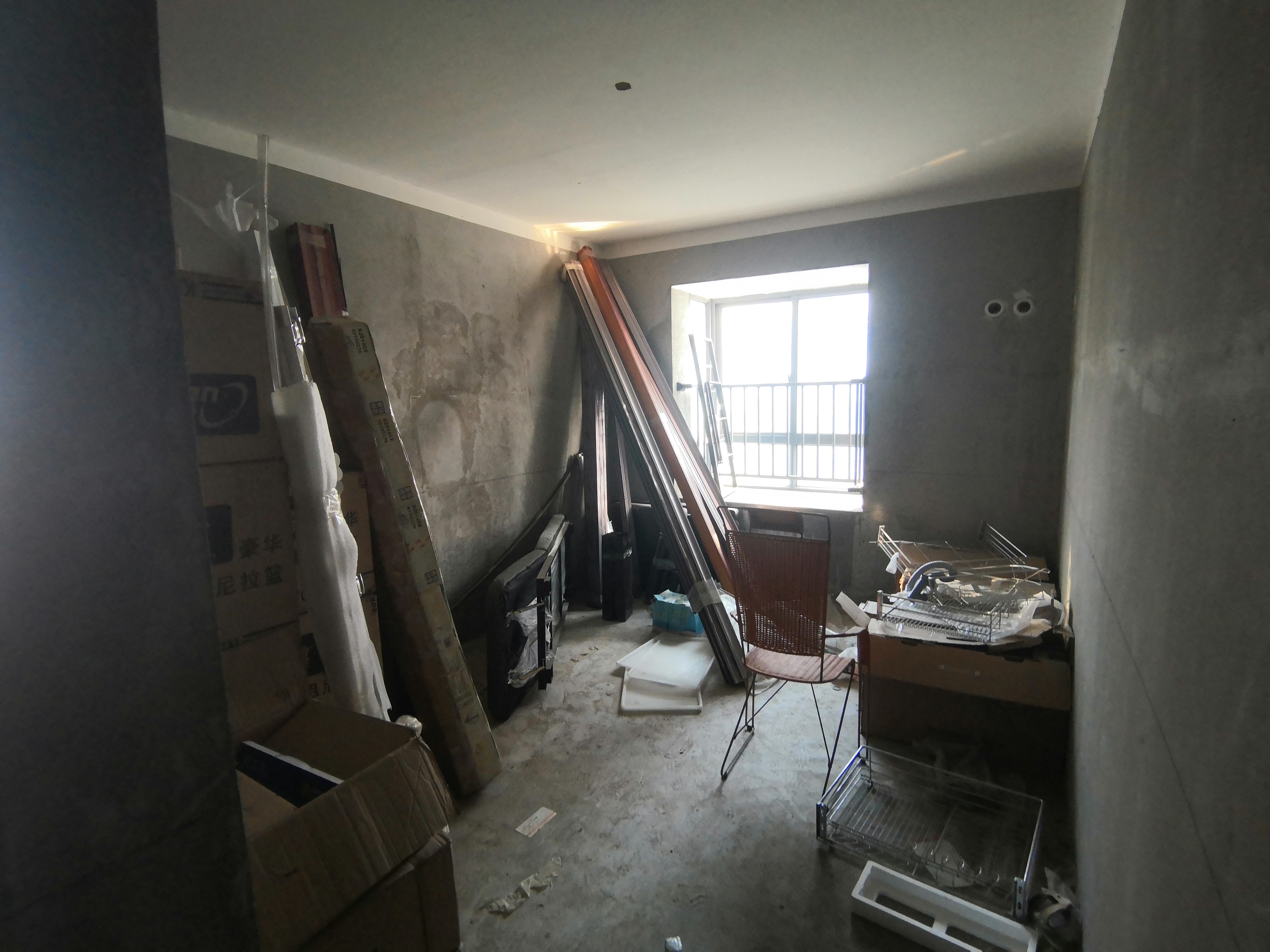 上林仙苑边户大三房看房方便门口偌大的地方，白送