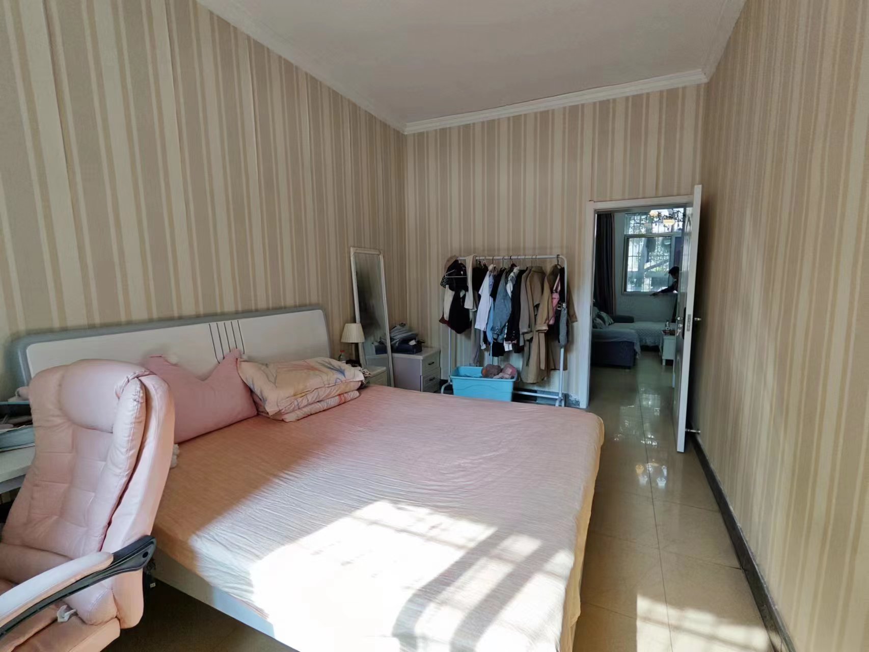 交通路检查院宿舍步梯二楼精装三房拎包入住