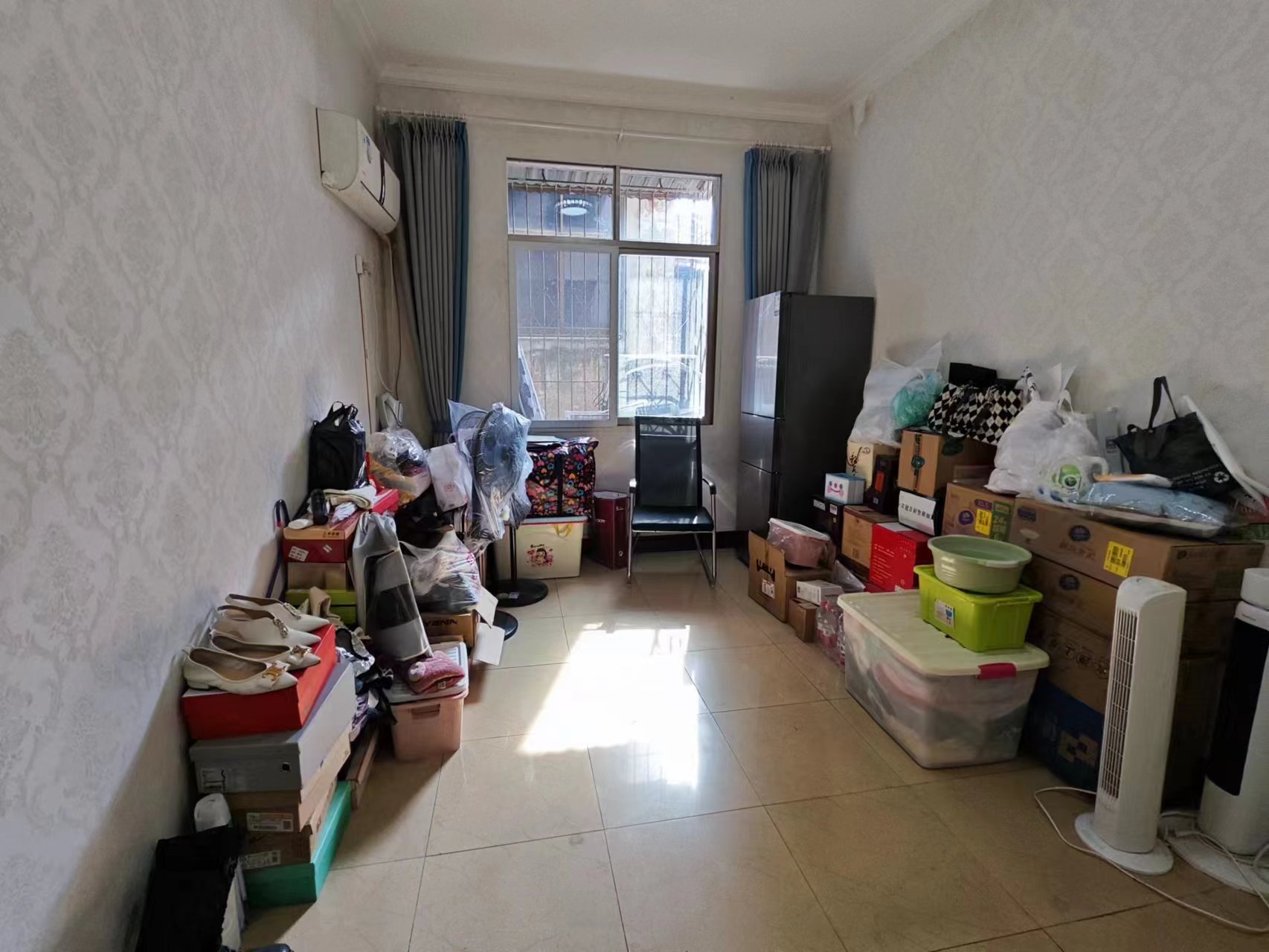 交通路检查院宿舍步梯二楼精装三房拎包入住