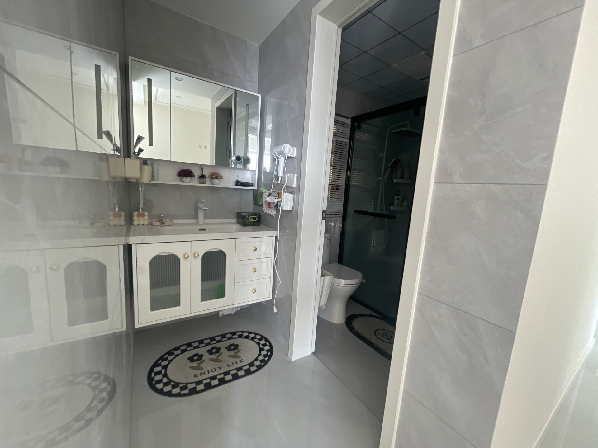 锦华手府欧式雅致风格大落地视野。。。不形容了自己看图