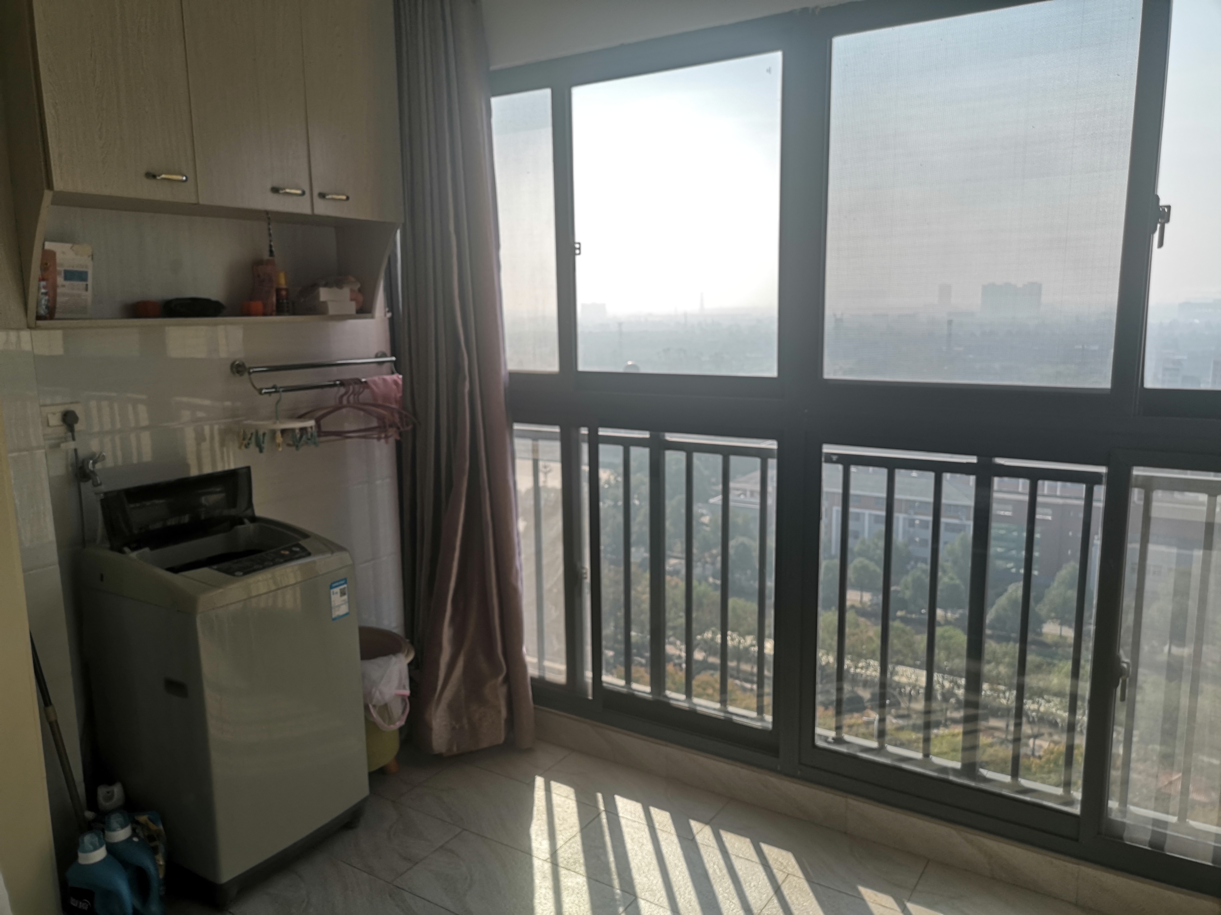 上苑一品精装小三房就在新咦仲对面看房有钥匙