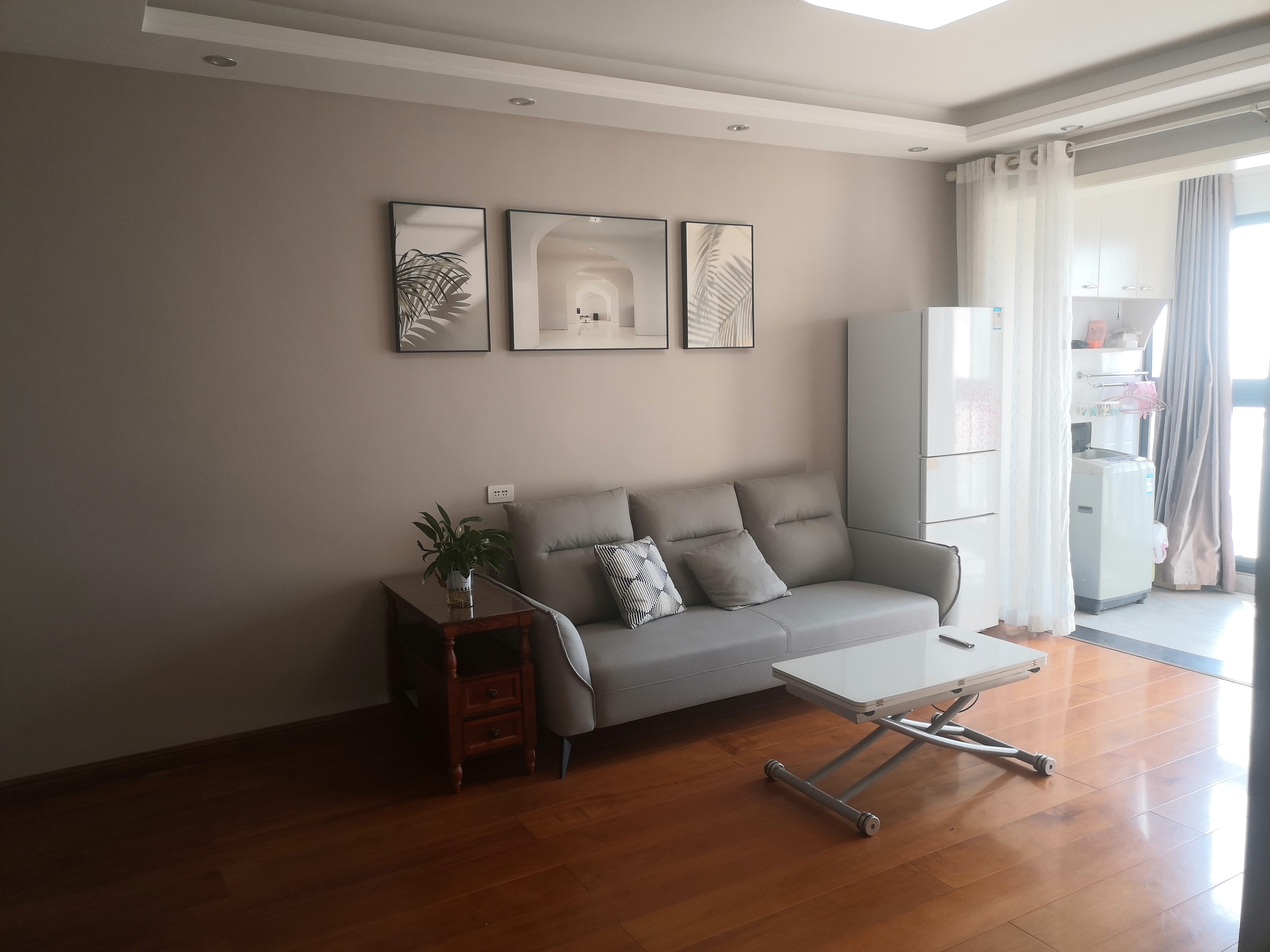 上苑一品精装小三房就在新咦仲对面看房有钥匙