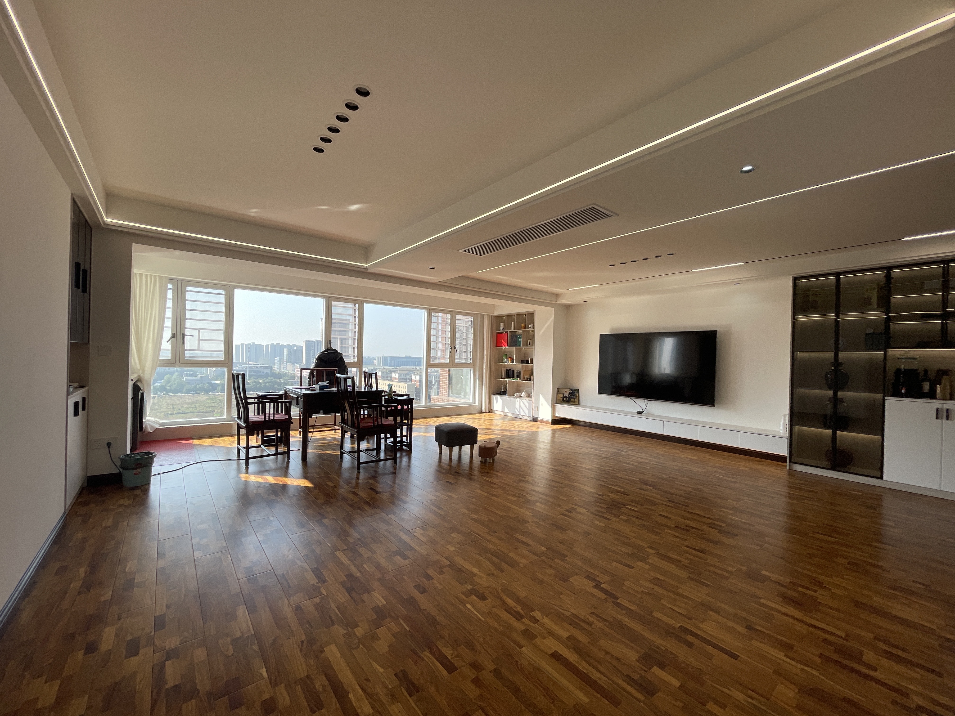 新城名都南城新区新装修大厅像篮球场