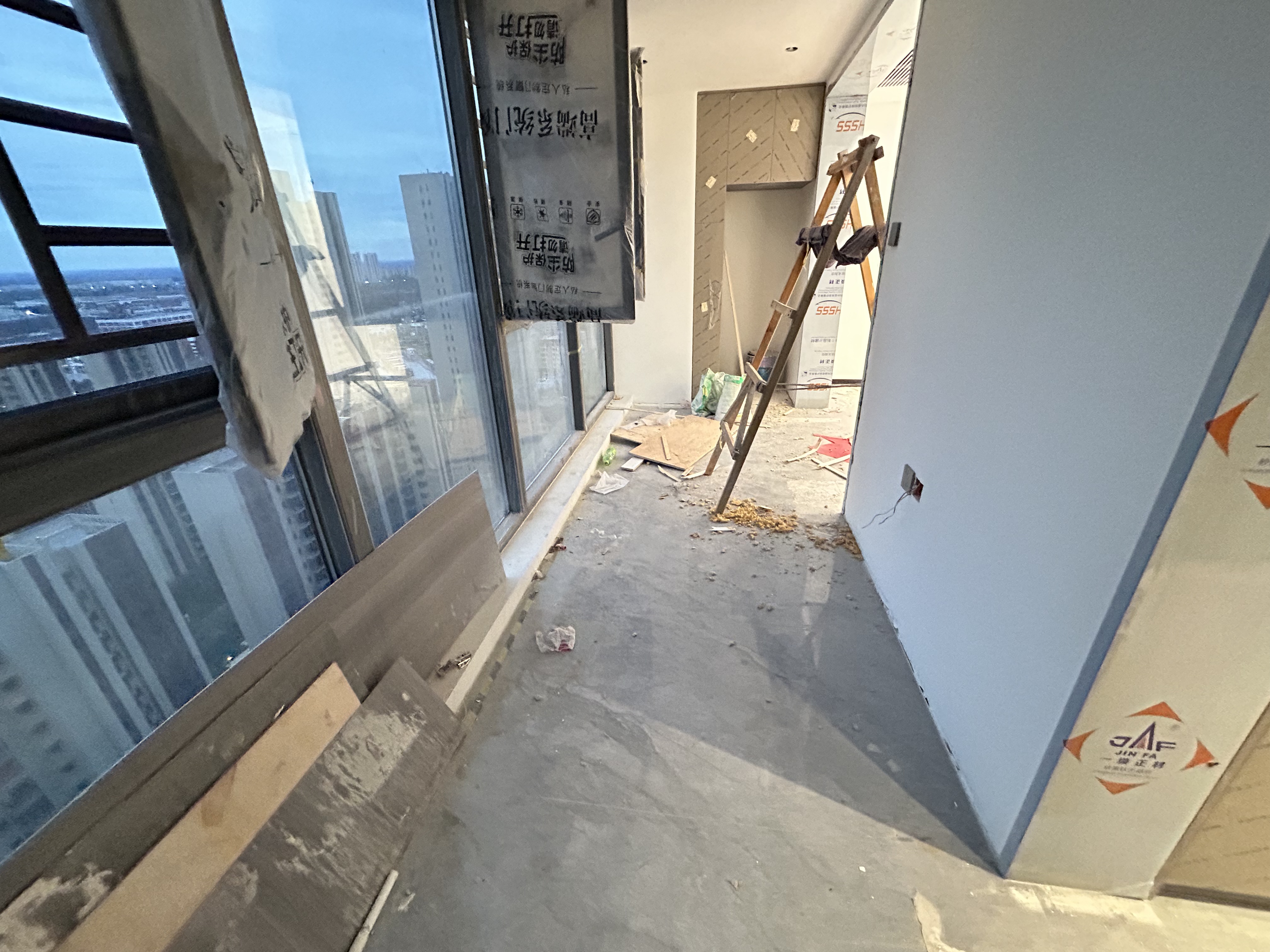 碧桂园新装修大三房拿来做婚房再合适不过了中高好楼层