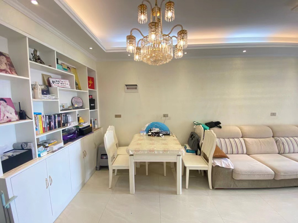 御台公馆馆精装两房保养好盔滴卖哒算哒