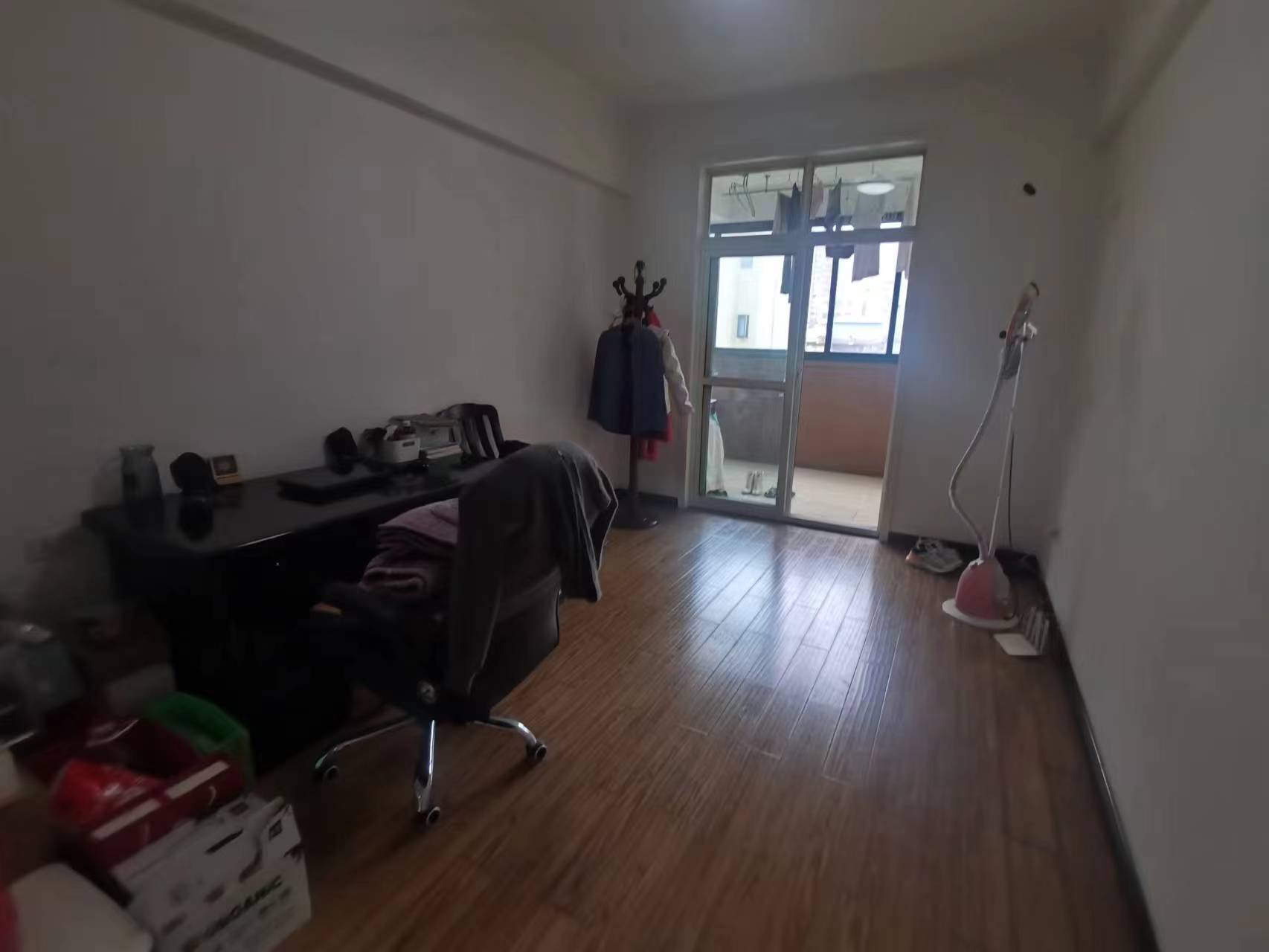 香岸华府精装大三房采光好保养好