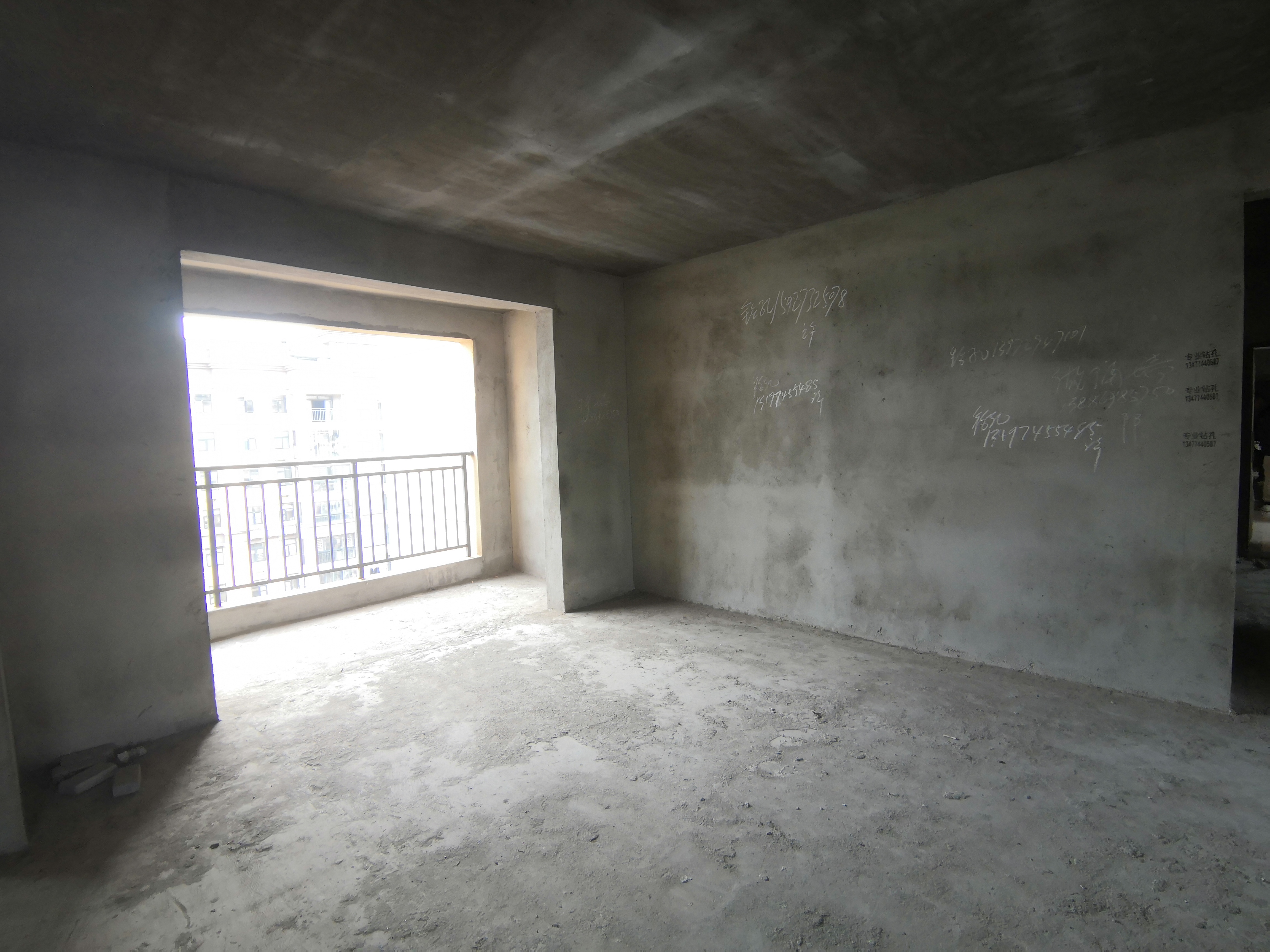 元泰清华园阳台看得见叁仲全貌好楼层满五