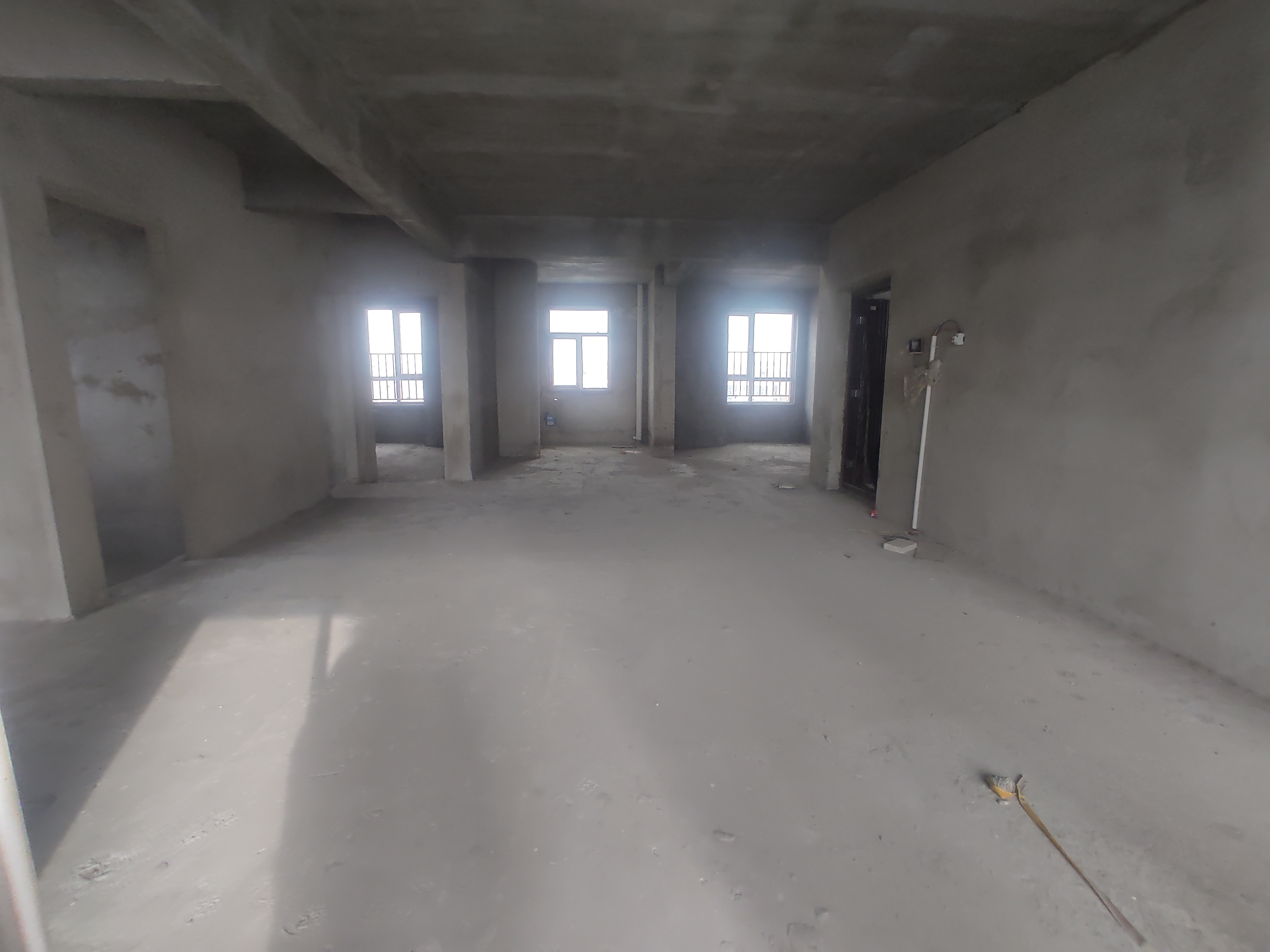 沔阳公馆.毛坯复式楼.小区环境好.出行方便.看房有钥匙