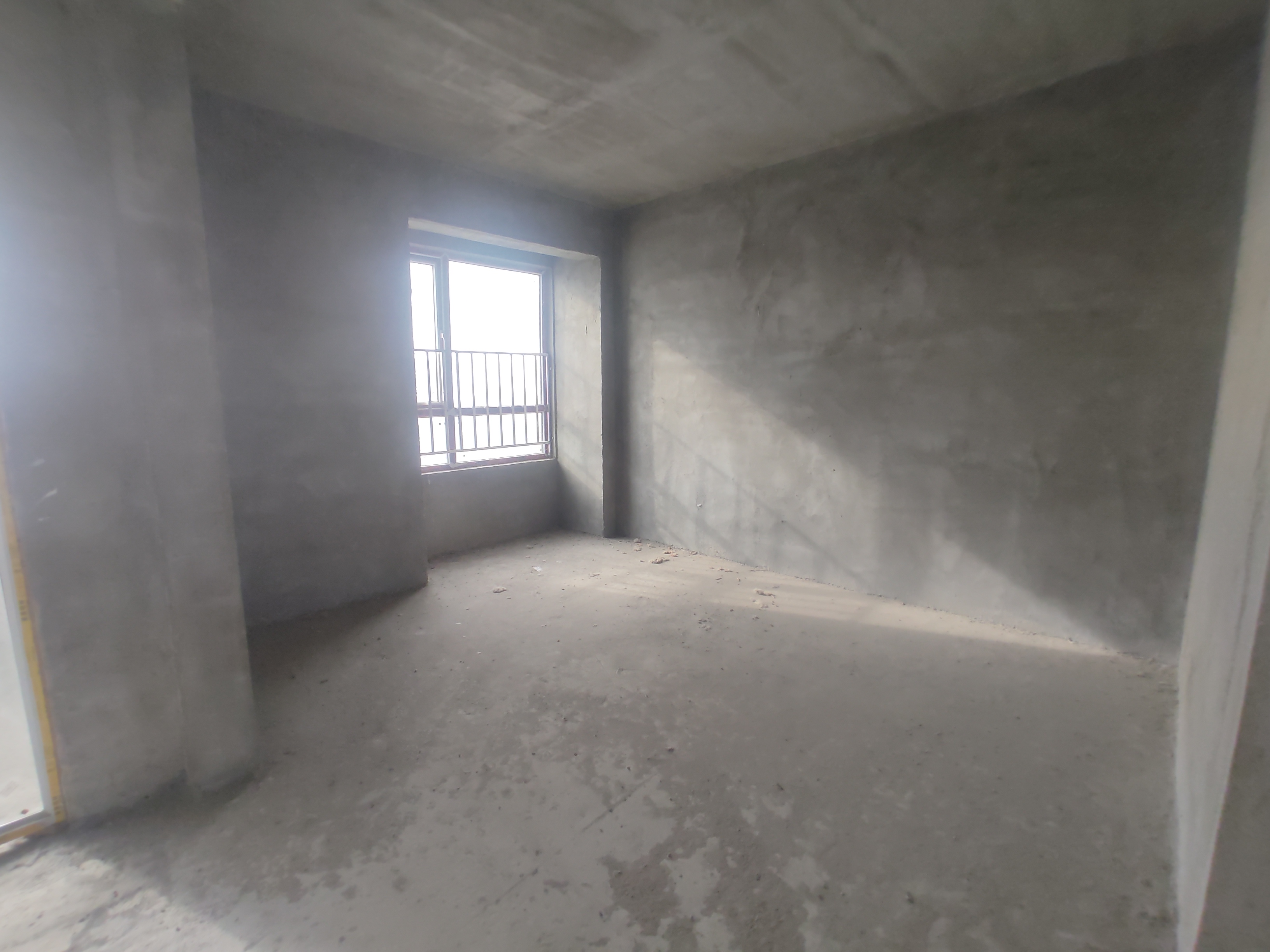 沔阳公馆.毛坯复式楼.小区环境好.出行方便.看房有钥匙