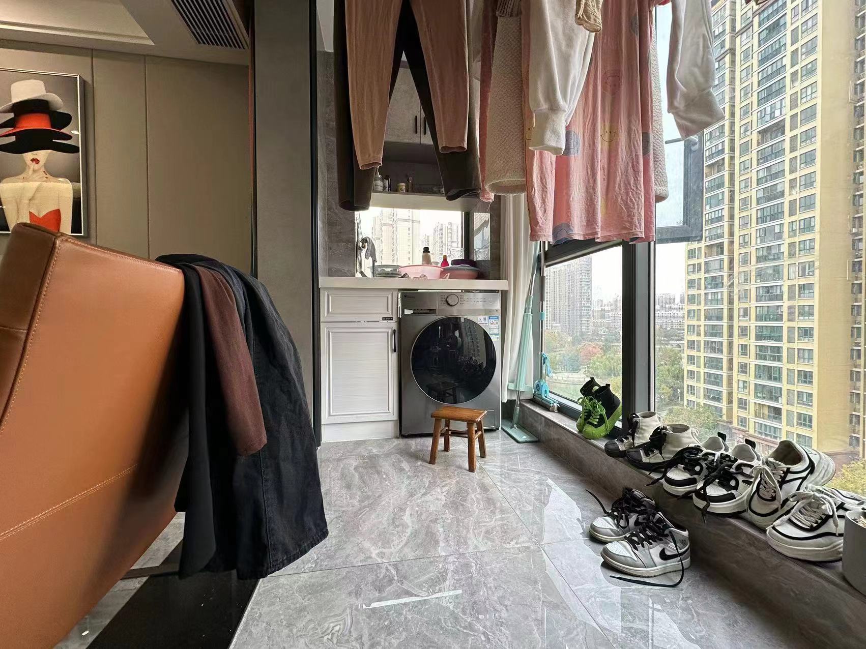 新城一号四期装修新中间楼层看房约