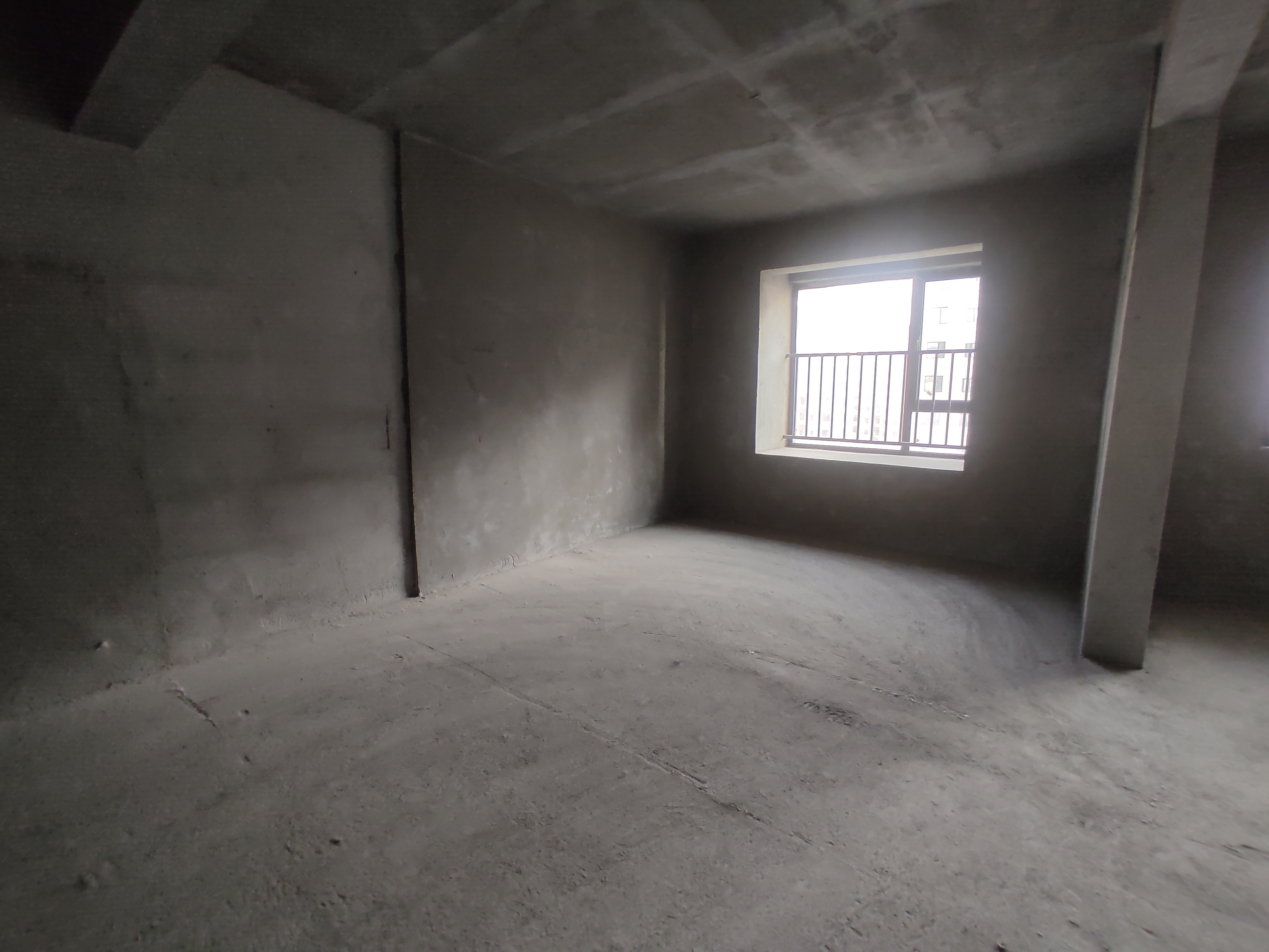 荣怀及弟世家.毛坯三房.三开间朝南.看房方便