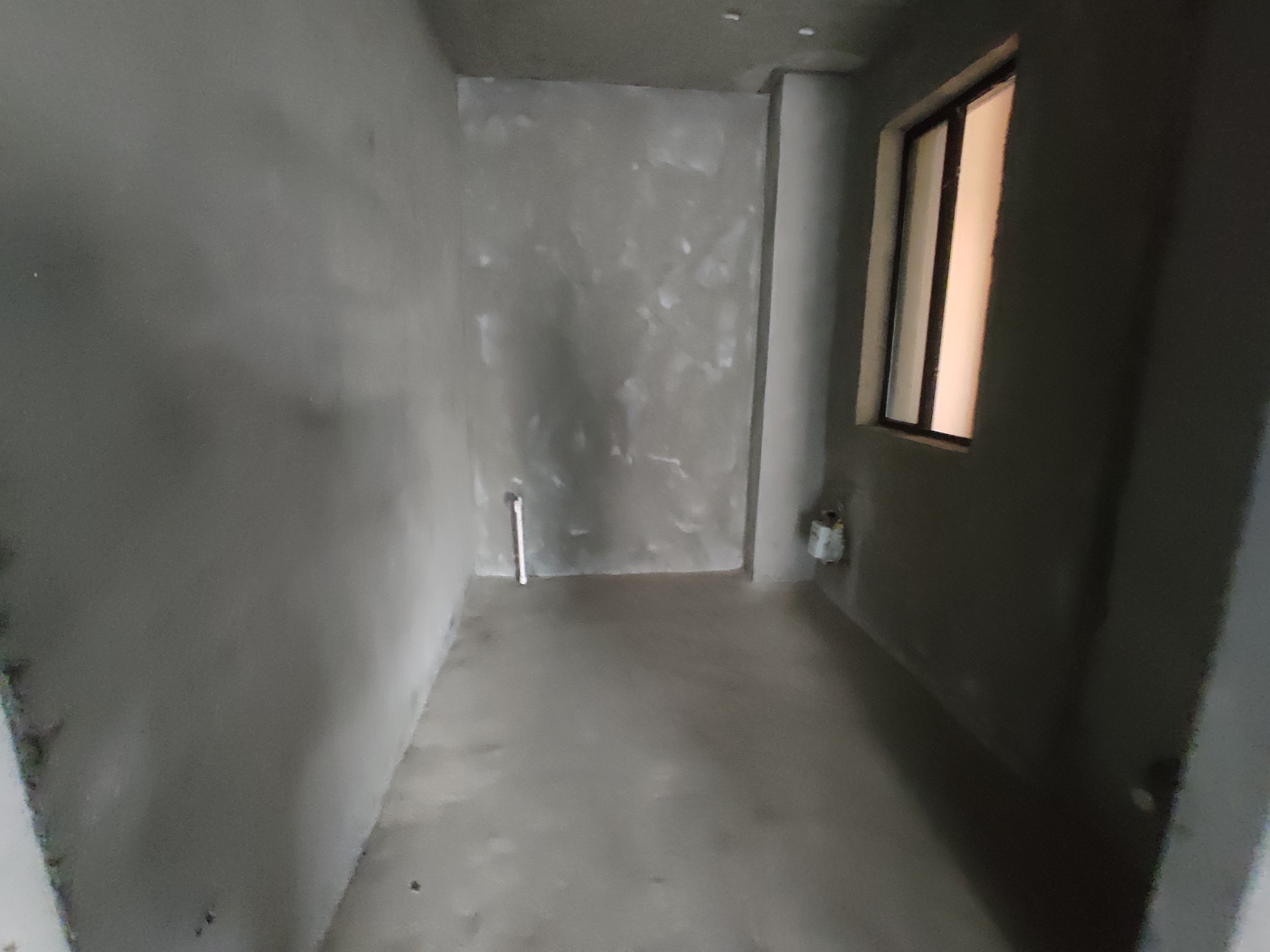 荣怀及弟世家.毛坯三房.三开间朝南.看房方便