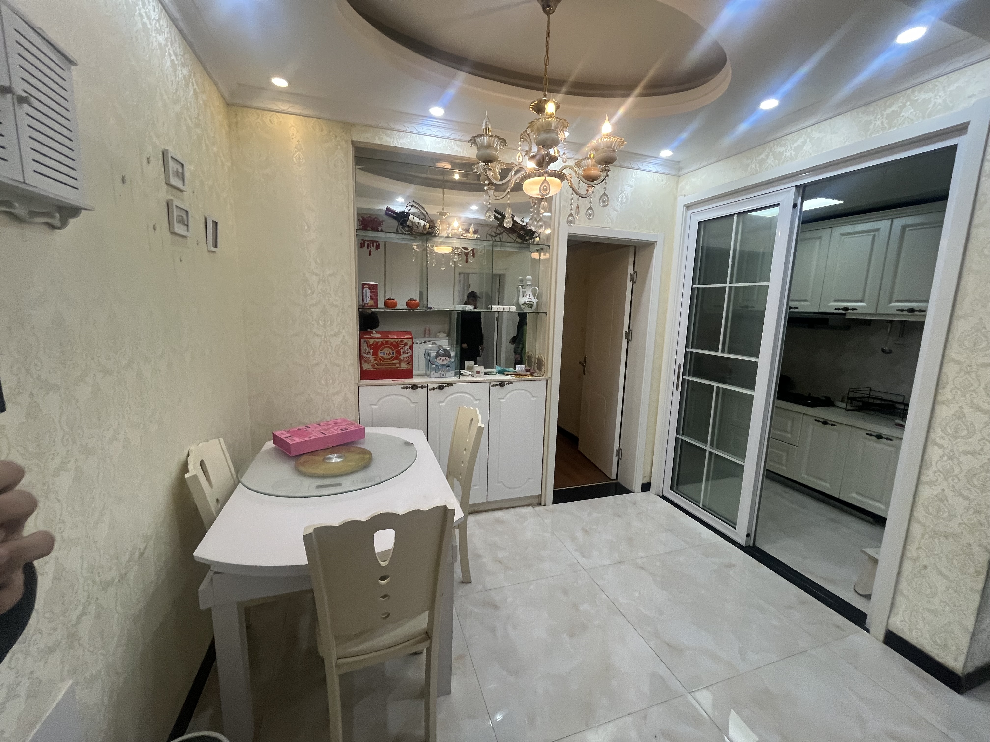 元泰未来城精装三房领包入住