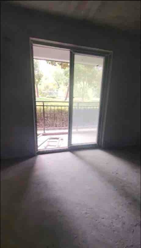 和合国际带花园一楼3800梦回10年前