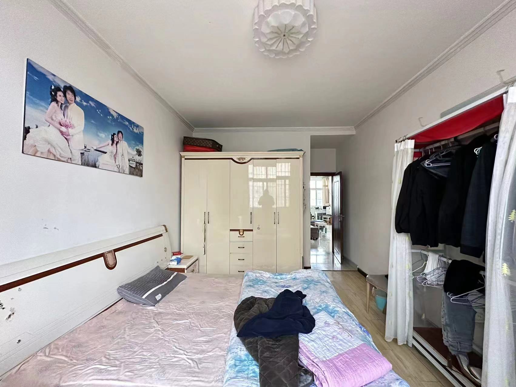 森林国际北苑对面精装三房