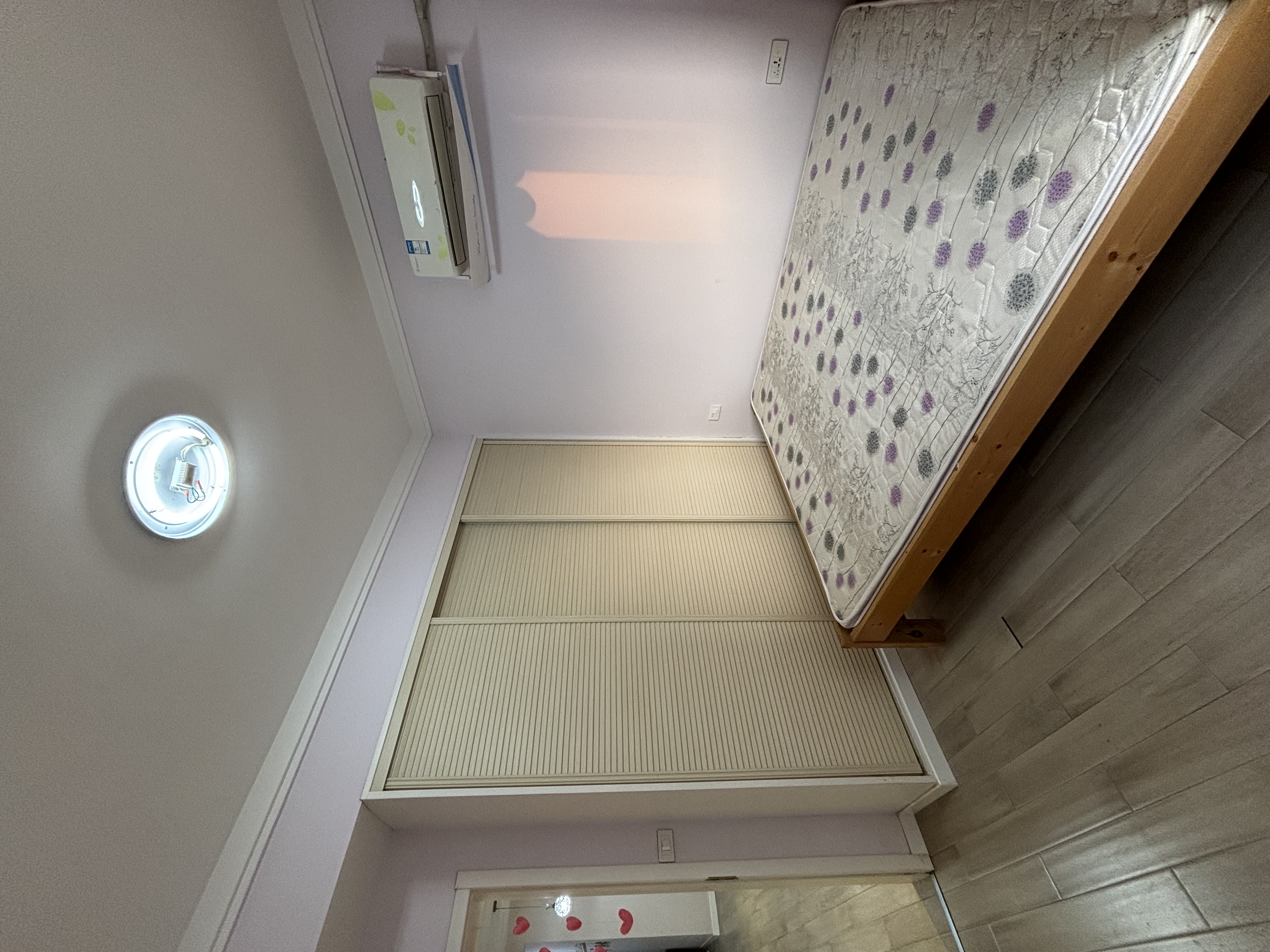 三丰鼎城.精装大两房.中间楼层.证件满二.看房方便