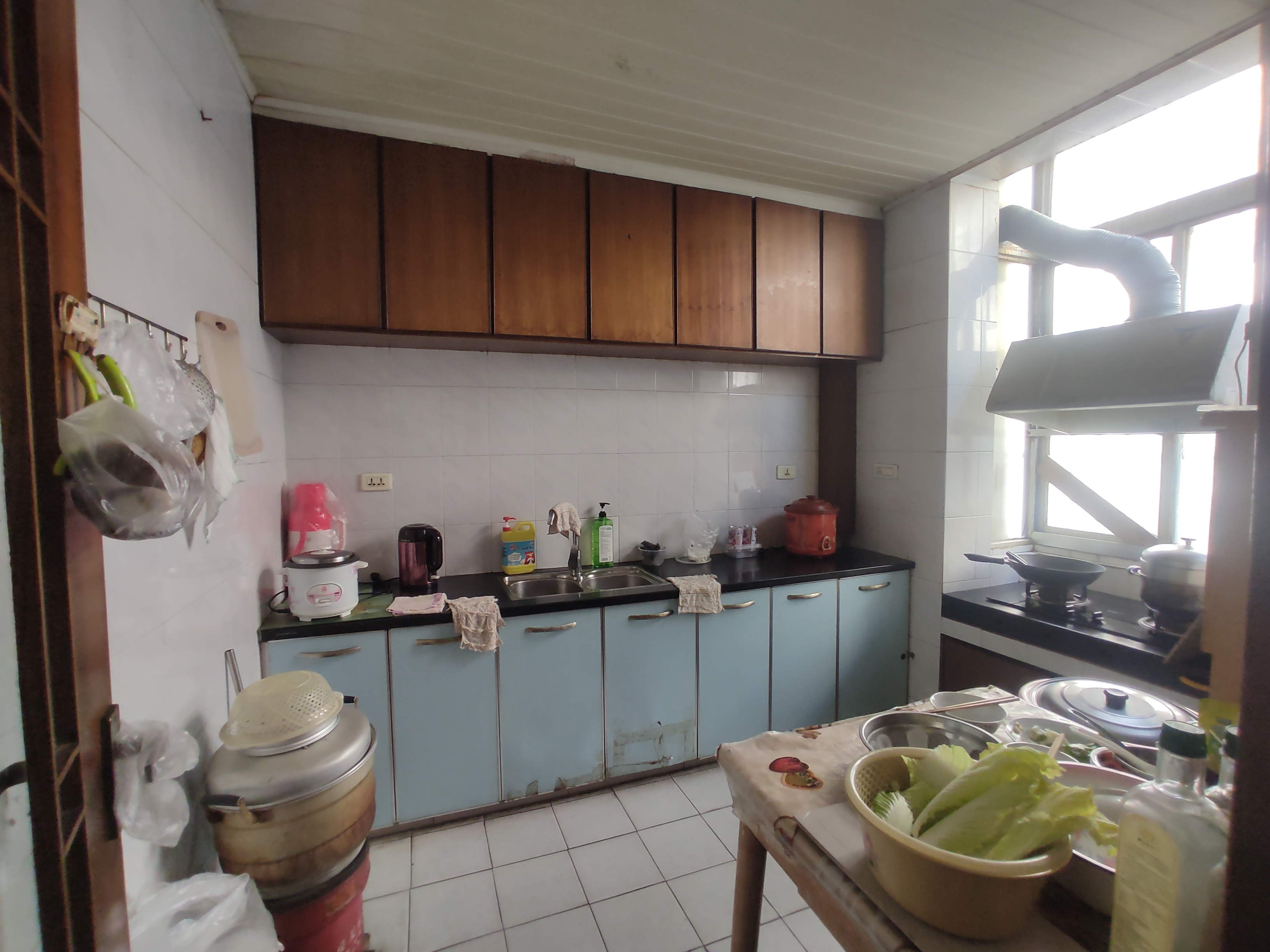 工商银行宿舍.精装三房两房.送20平地下车库.小区有出场好停车