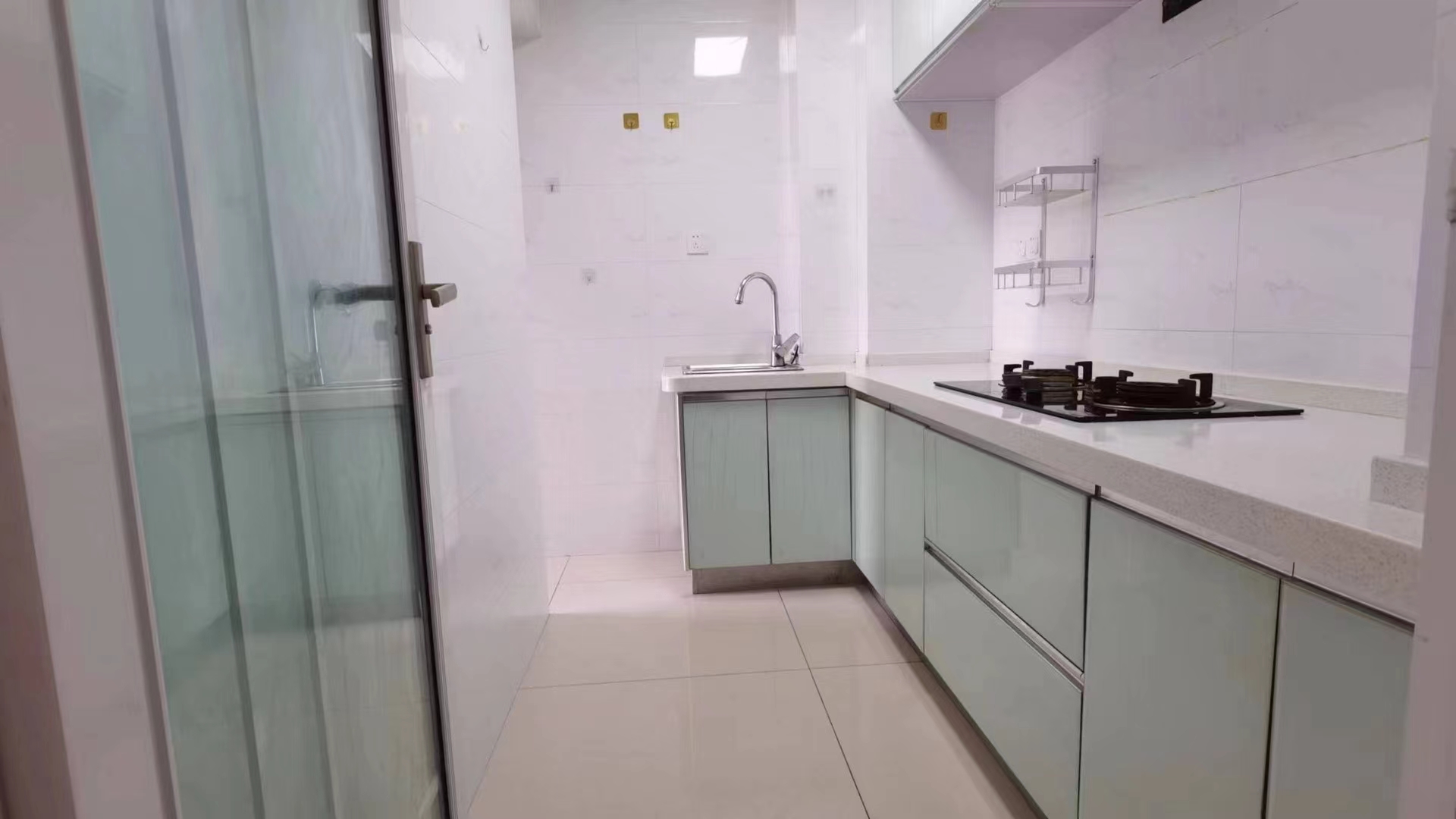 荣怀极地世家.精装两房.证件满二