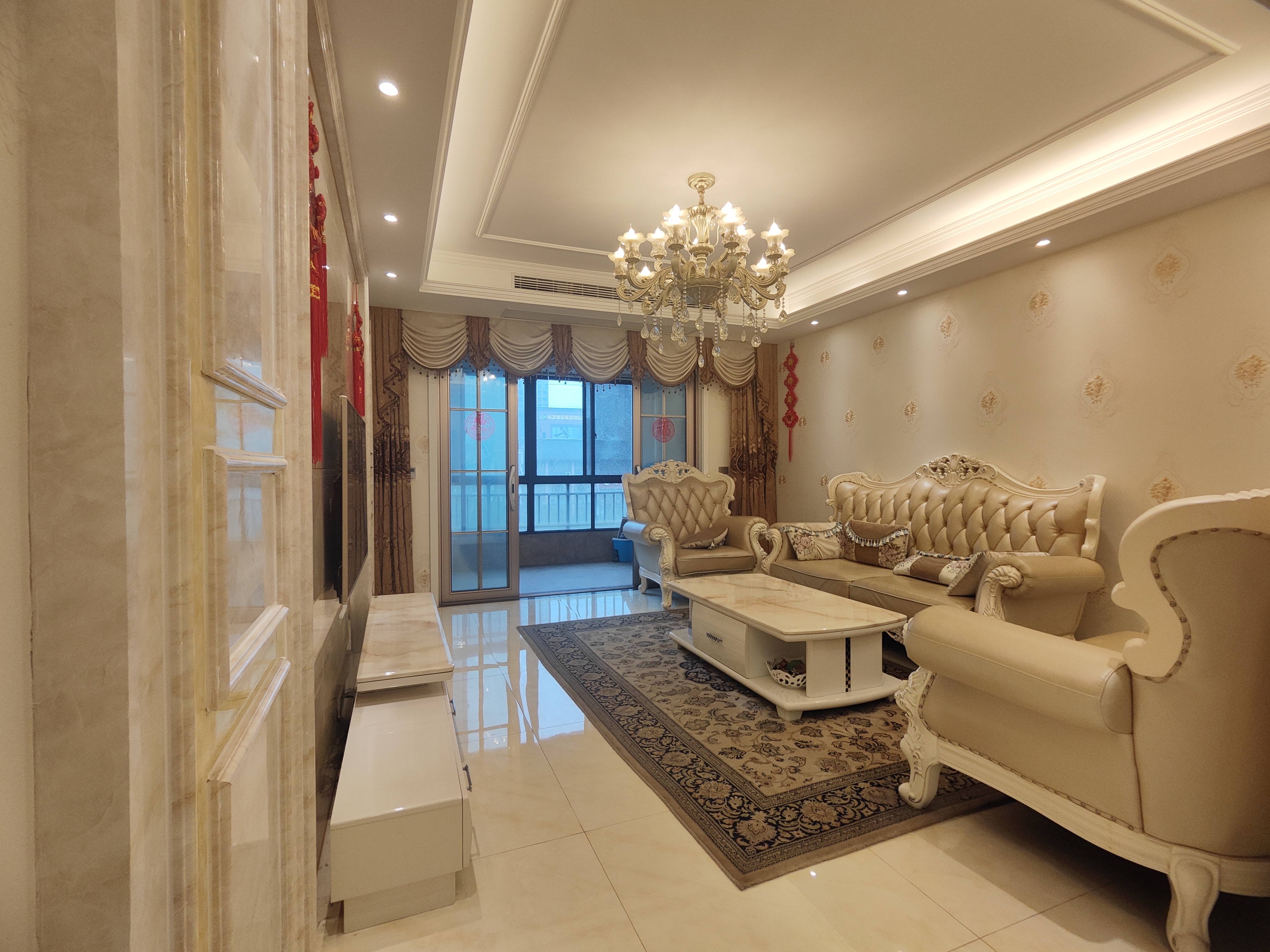 新街电梯小洋房 基本未住 全屋中央空调 品牌家电全送