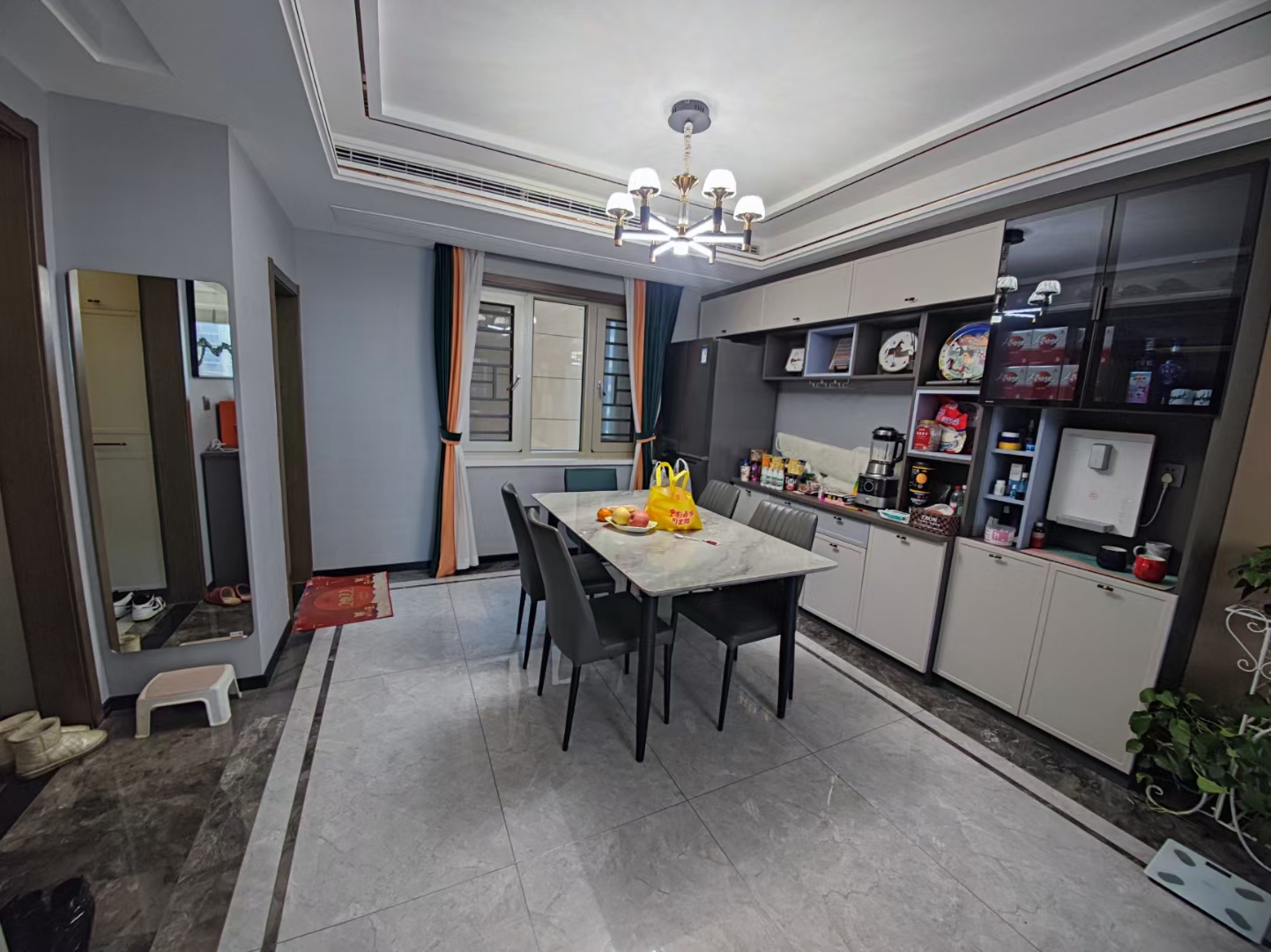 森林国际.全屋品牌装修.光装修都发了40个.看房方便