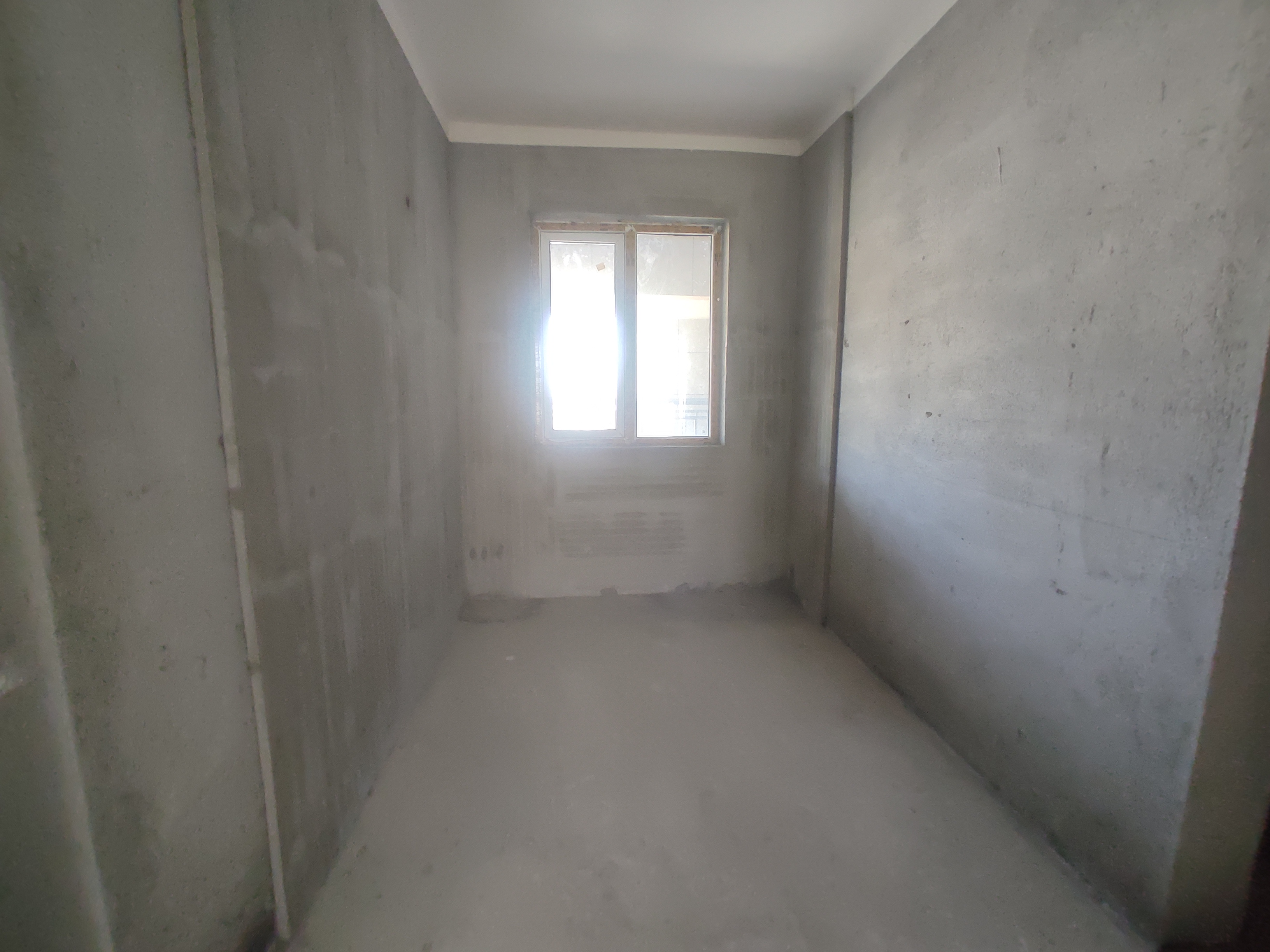 森林国际北苑.毛坯三房两卫.电梯中间楼层.看房有钥匙