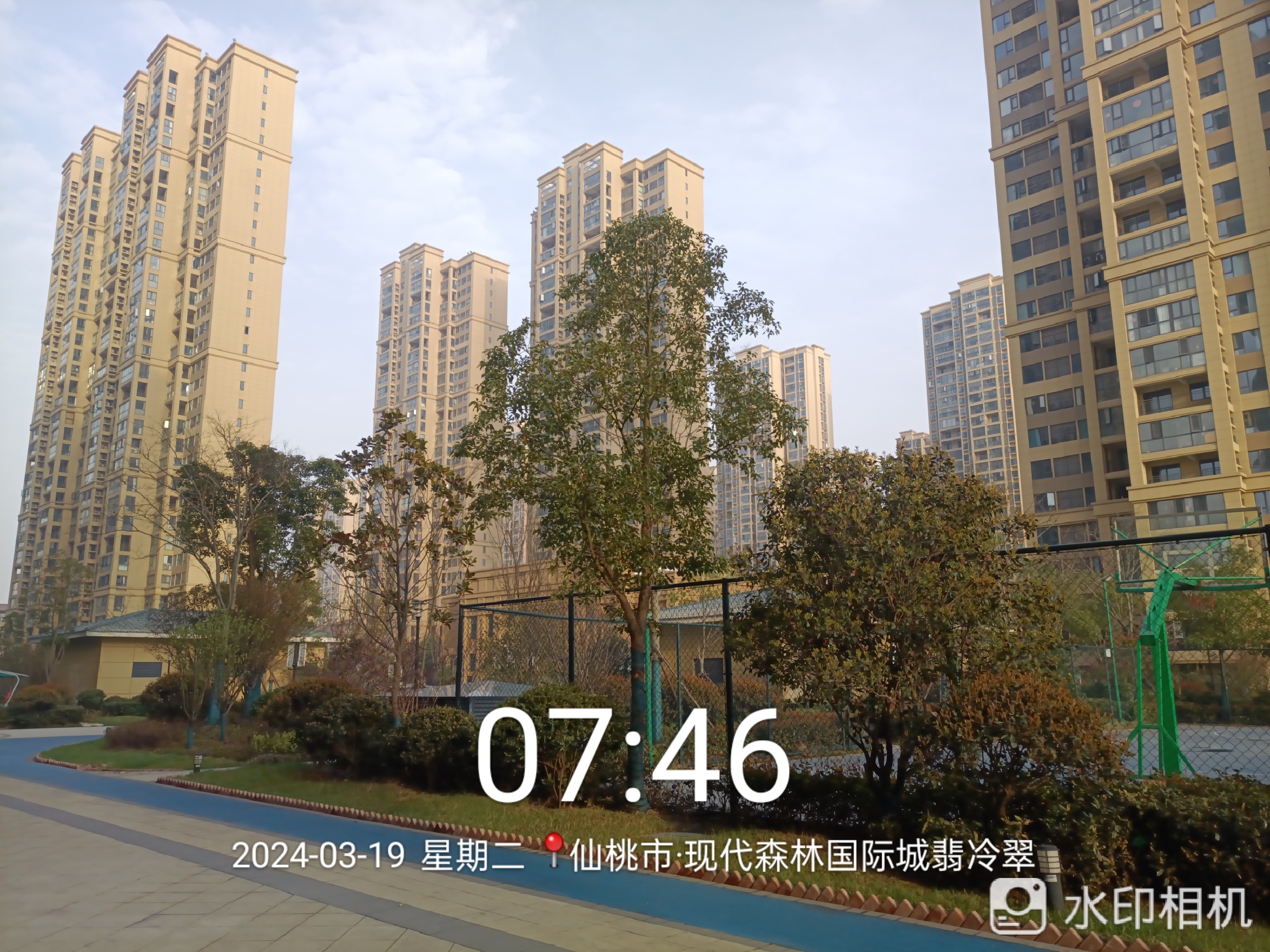 仙桃新二钟旁 翡冷翠3室2厅2卫 全新毛坯房 中间好楼层 满2年 优价出售！