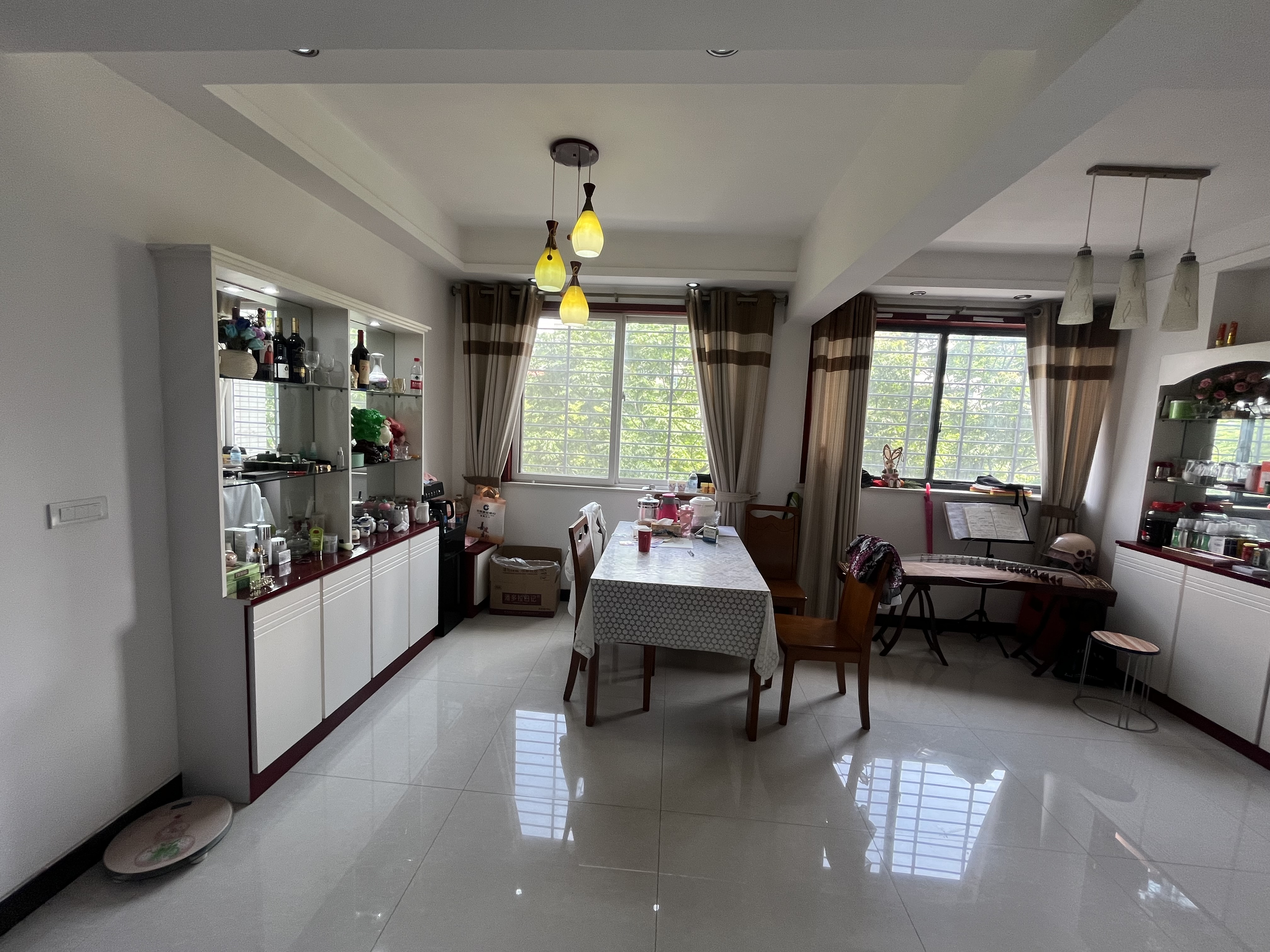 世纪雅园精装三房..出门就是學笑.看房方便