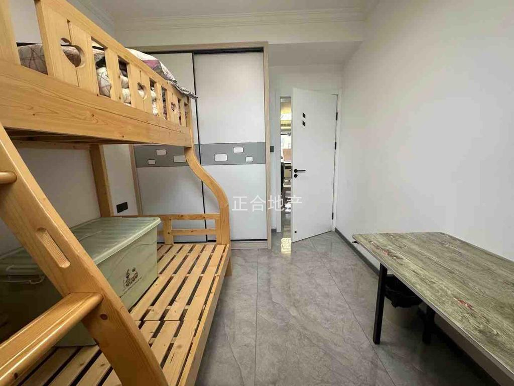 沔阳学府园小高层好楼层精装房