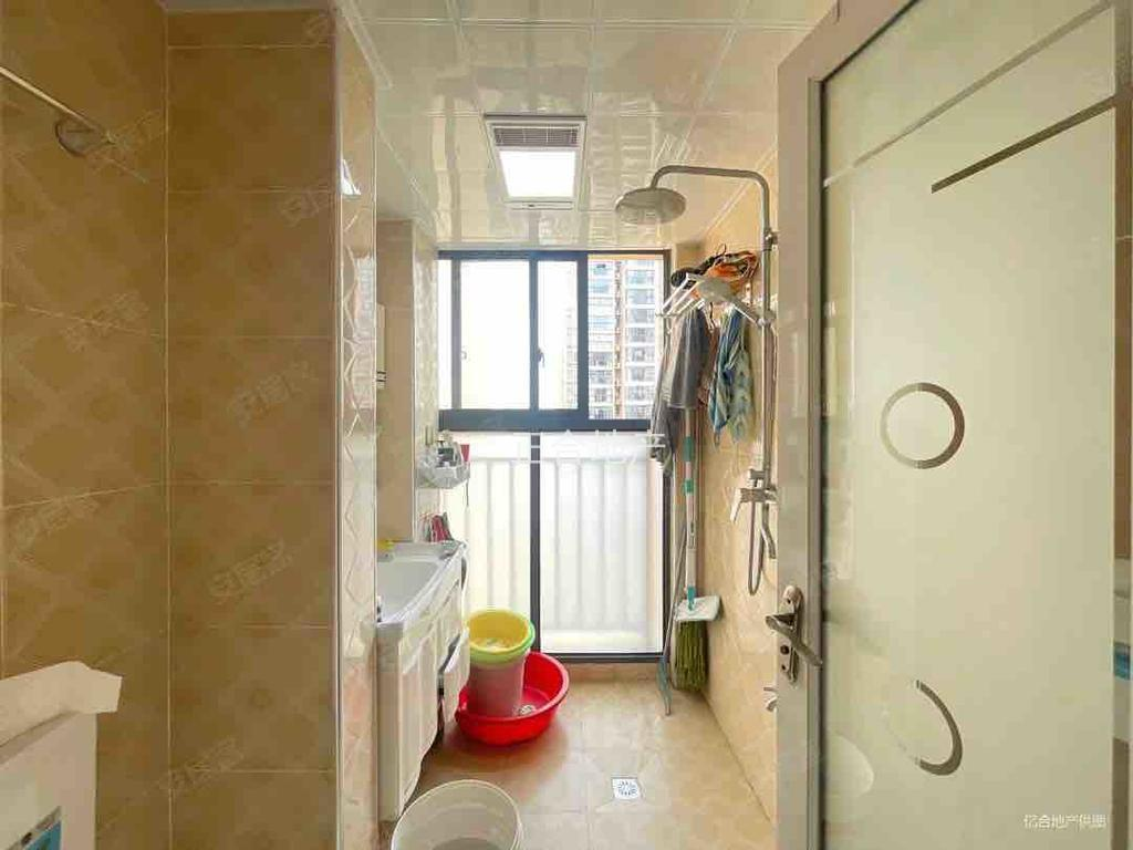 城东东城国际精装三房