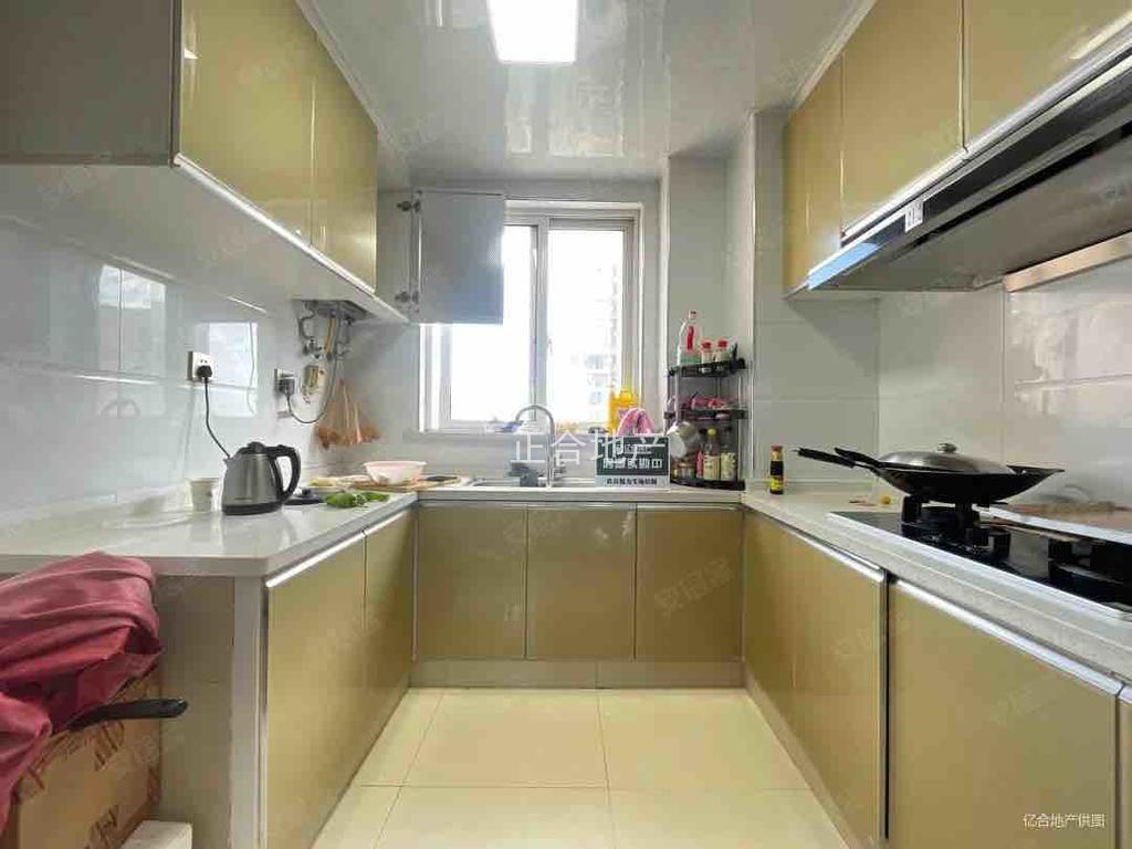 城东东城国际精装三房