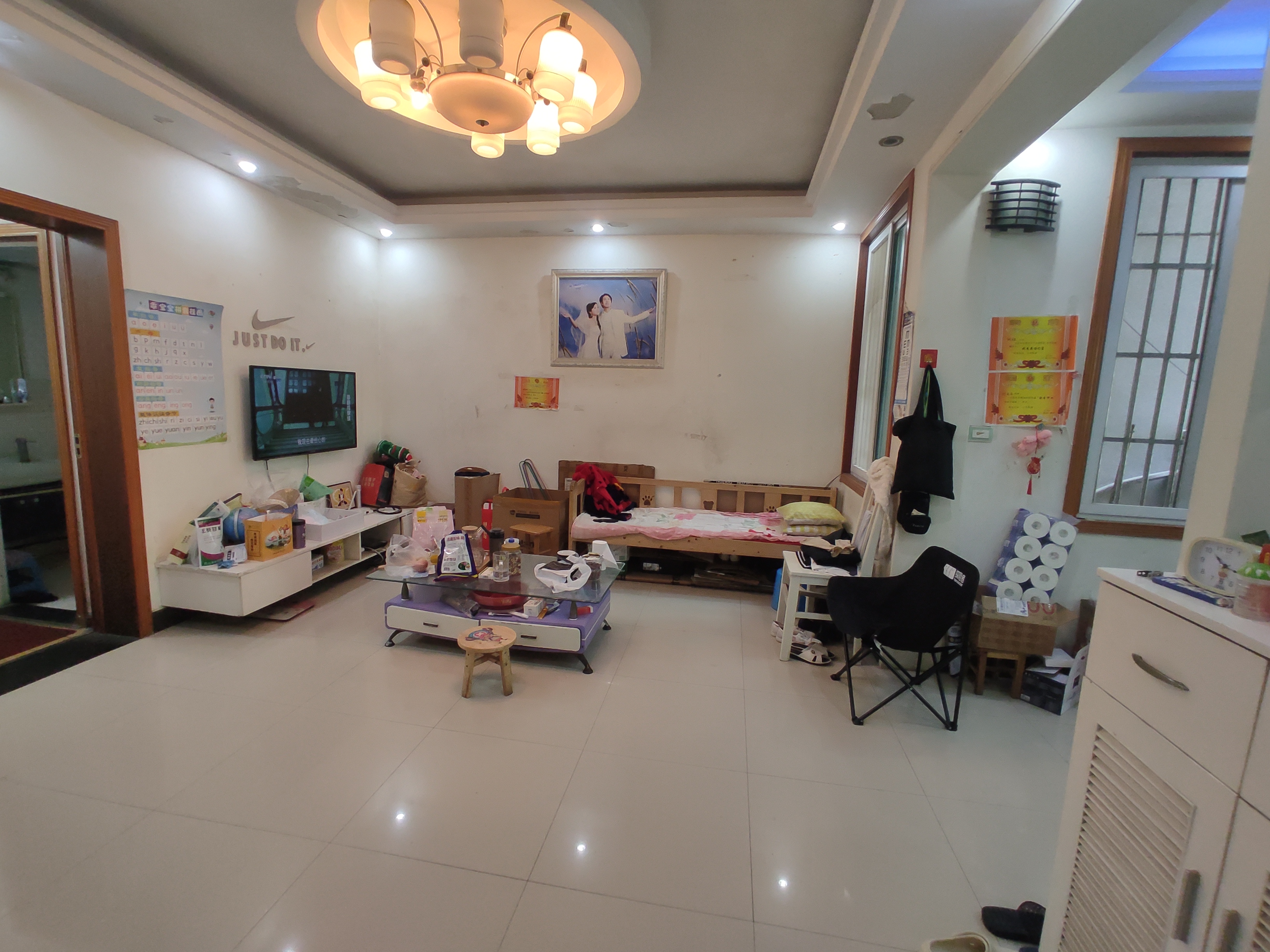 紫竹雅居.精装两房.步梯一楼.证件满二.看房方便