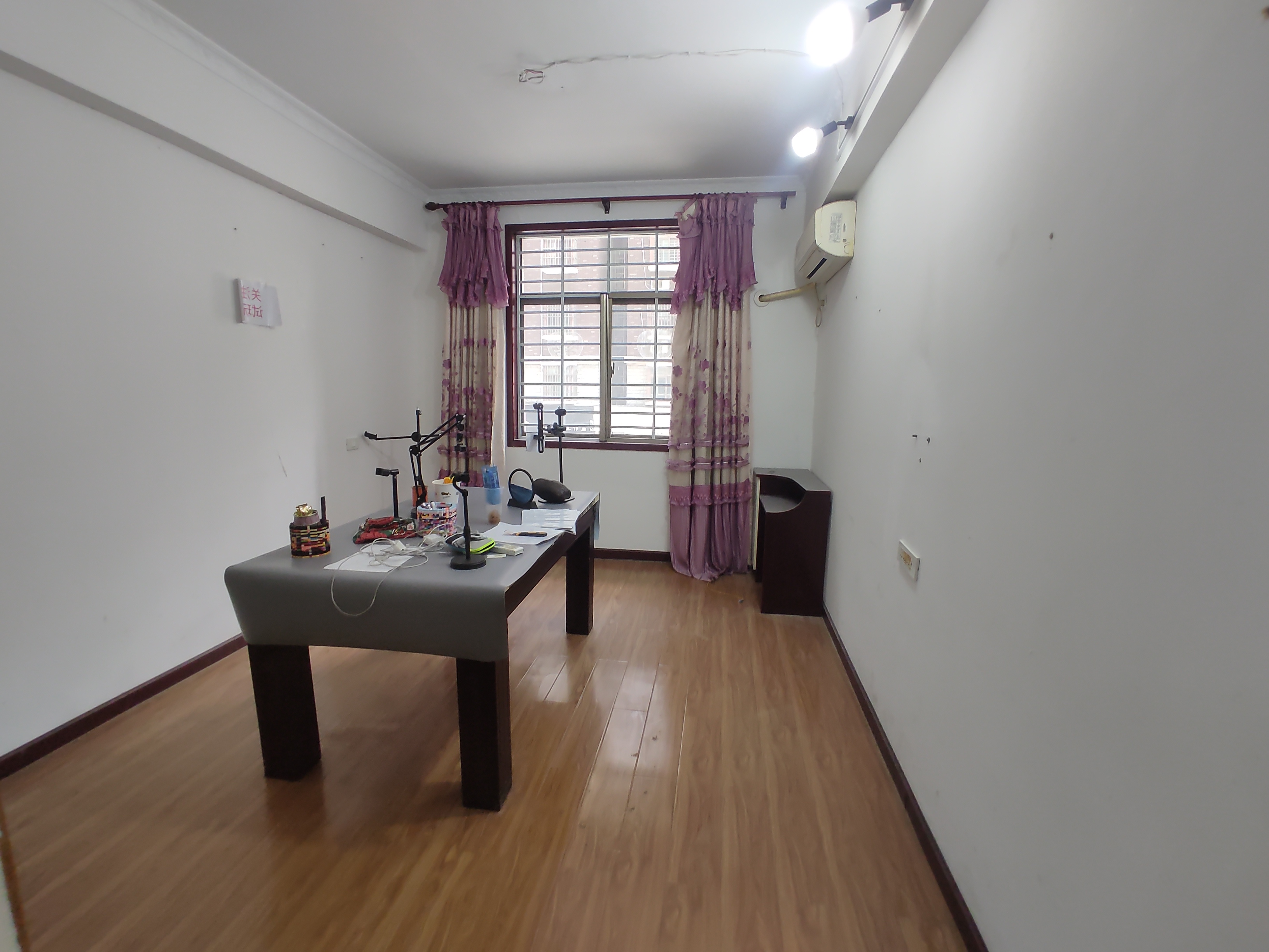 金诚花园.精装三房.看房方便