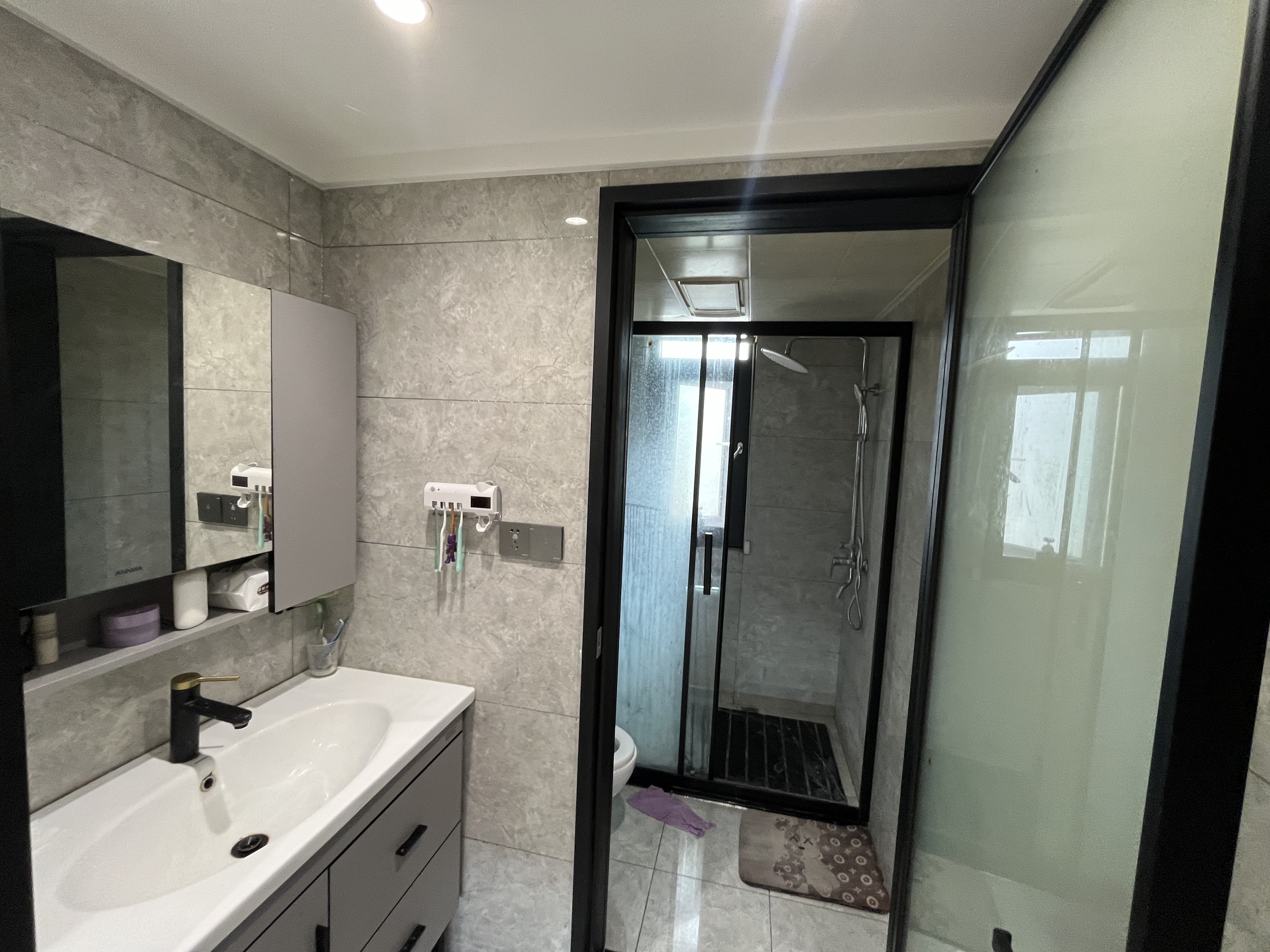 森林国际新装修全屋中央空调暖气片湖景房